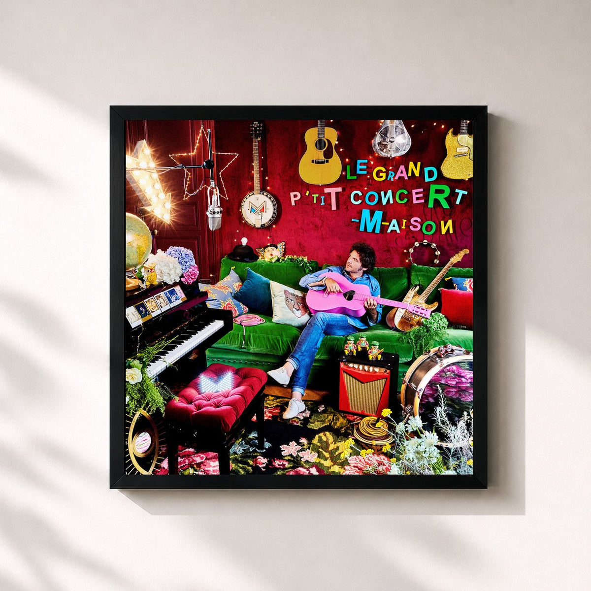 #noir Le Grand P'tit Concert -M-aison von -M- als quadratischer Kunstdruck, schwarzer Rahmen 32x32 cm