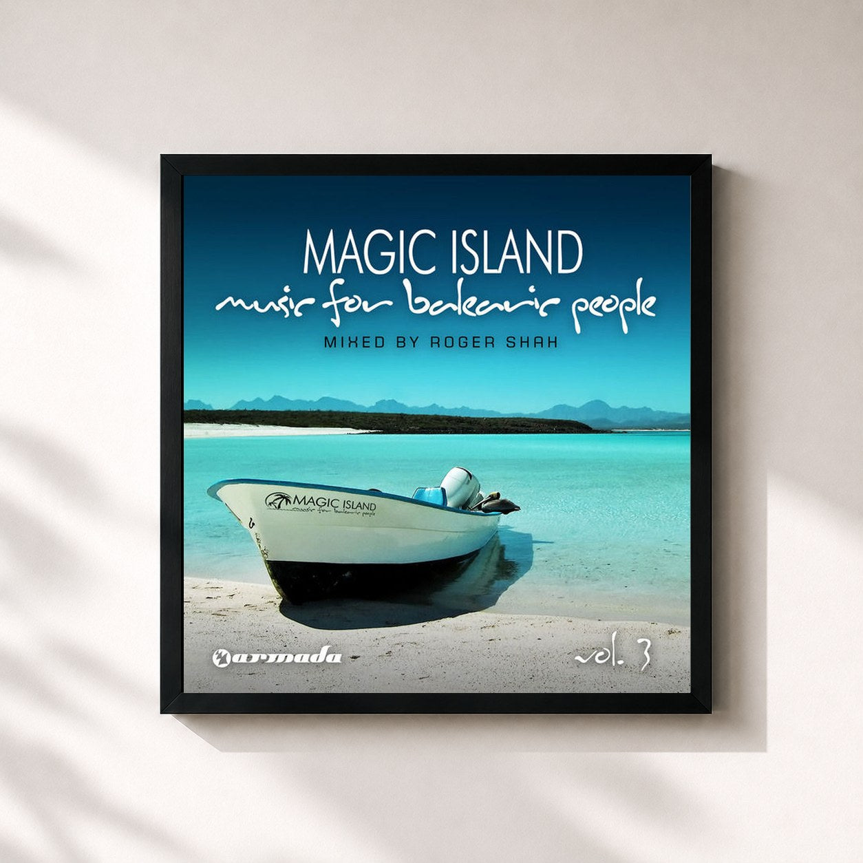 #noir Tableau carré de l'album Magic Island - Music For Balearic People, Vol 3 (Mixed Version) de Roger Shah, cadre noir 32x32 cm
