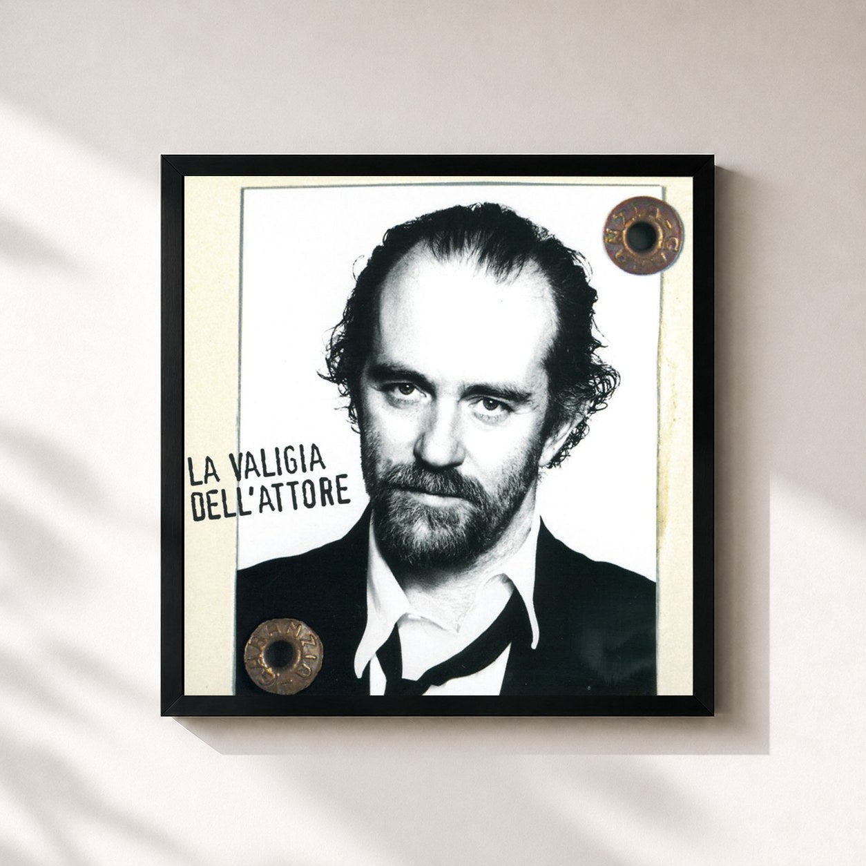 #noir Tableau carré de l'album La Valigia Dell 'Attore de Francesco De Gregori, cadre noir 32x32 cm