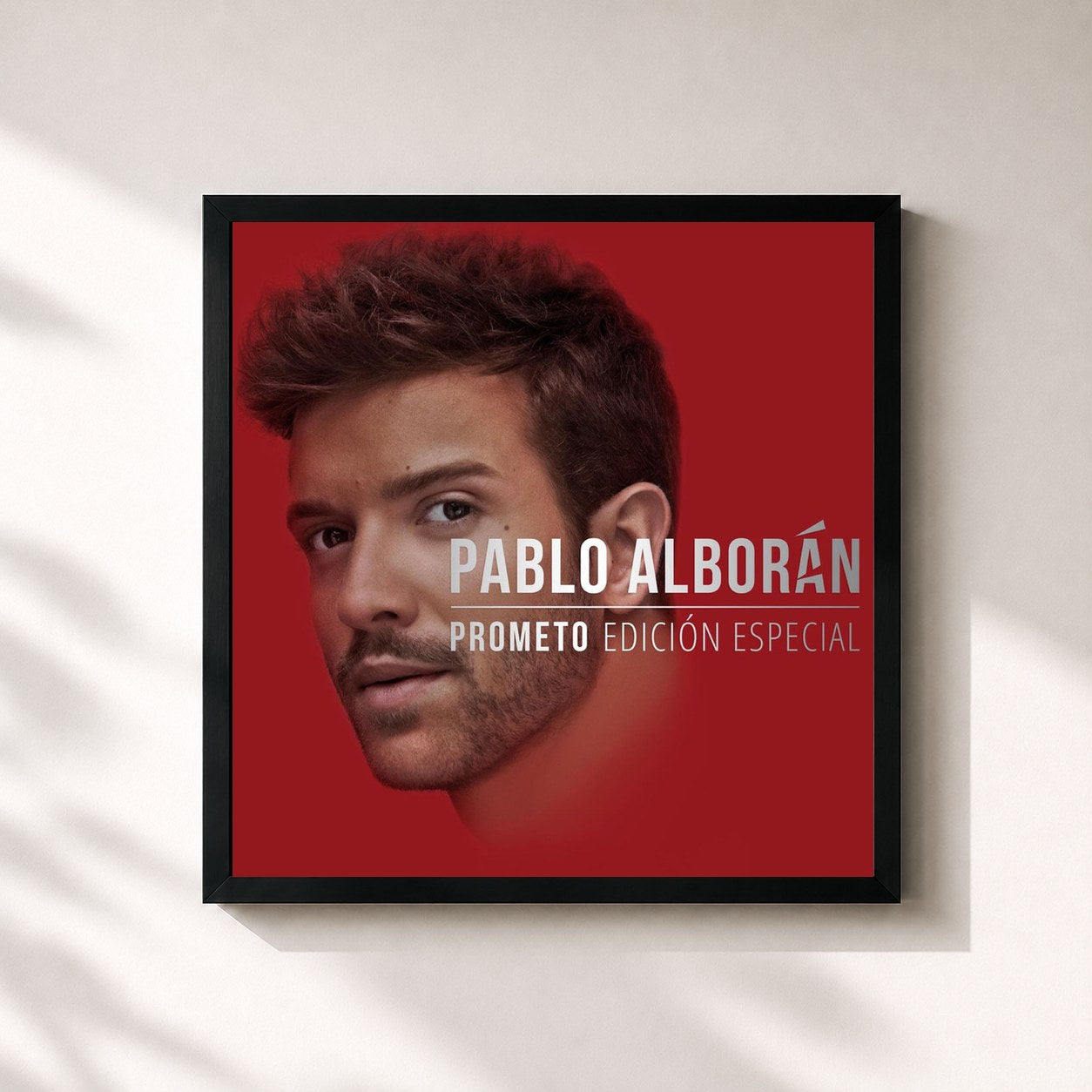 #noir Tableau carré de l'album Prometo (Edición especial) de Pablo Alborán, cadre noir 32x32 cm