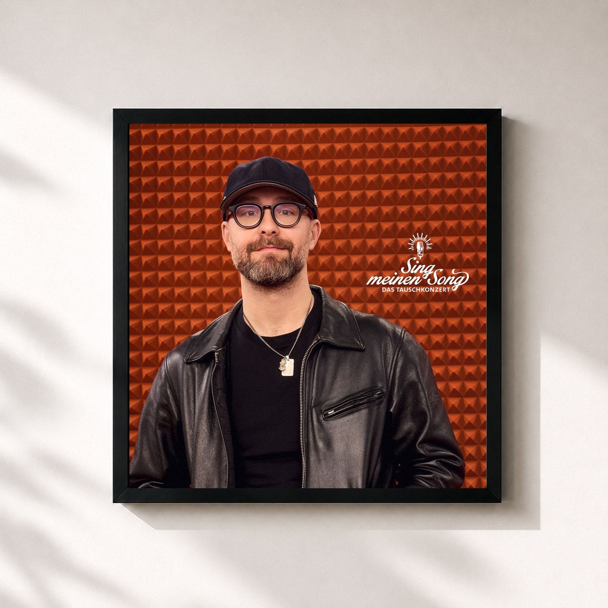 #noir Tableau carré de l'album Mark Forster bei Sing meinen Song, Vol. 13 de Mark Forster, cadre noir 32x32 cm