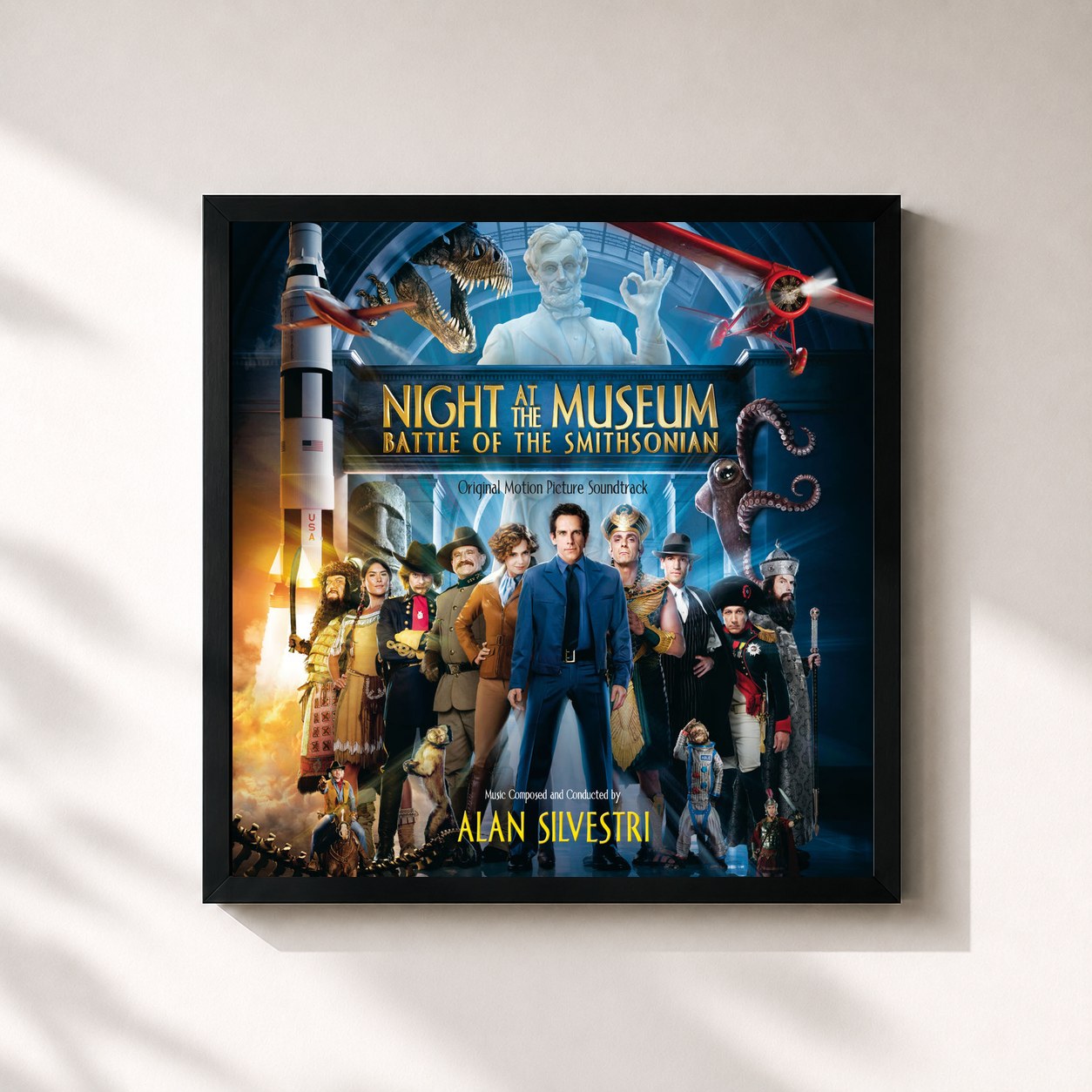 #noir Tableau carré de l'album Night At The Museum: Battle Of The Smithsonian (Original Motion Picture Soundtrack) de Alan Silvestri, cadre noir 32x32 cm