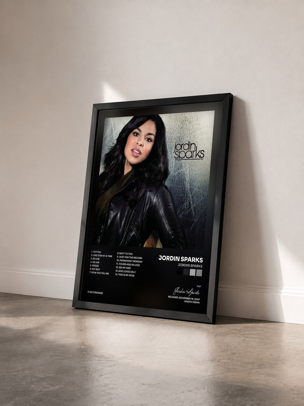 #noir Tableau de l'album Jordin Sparks de Jordin Sparks vu de trois quarts, cadre noir