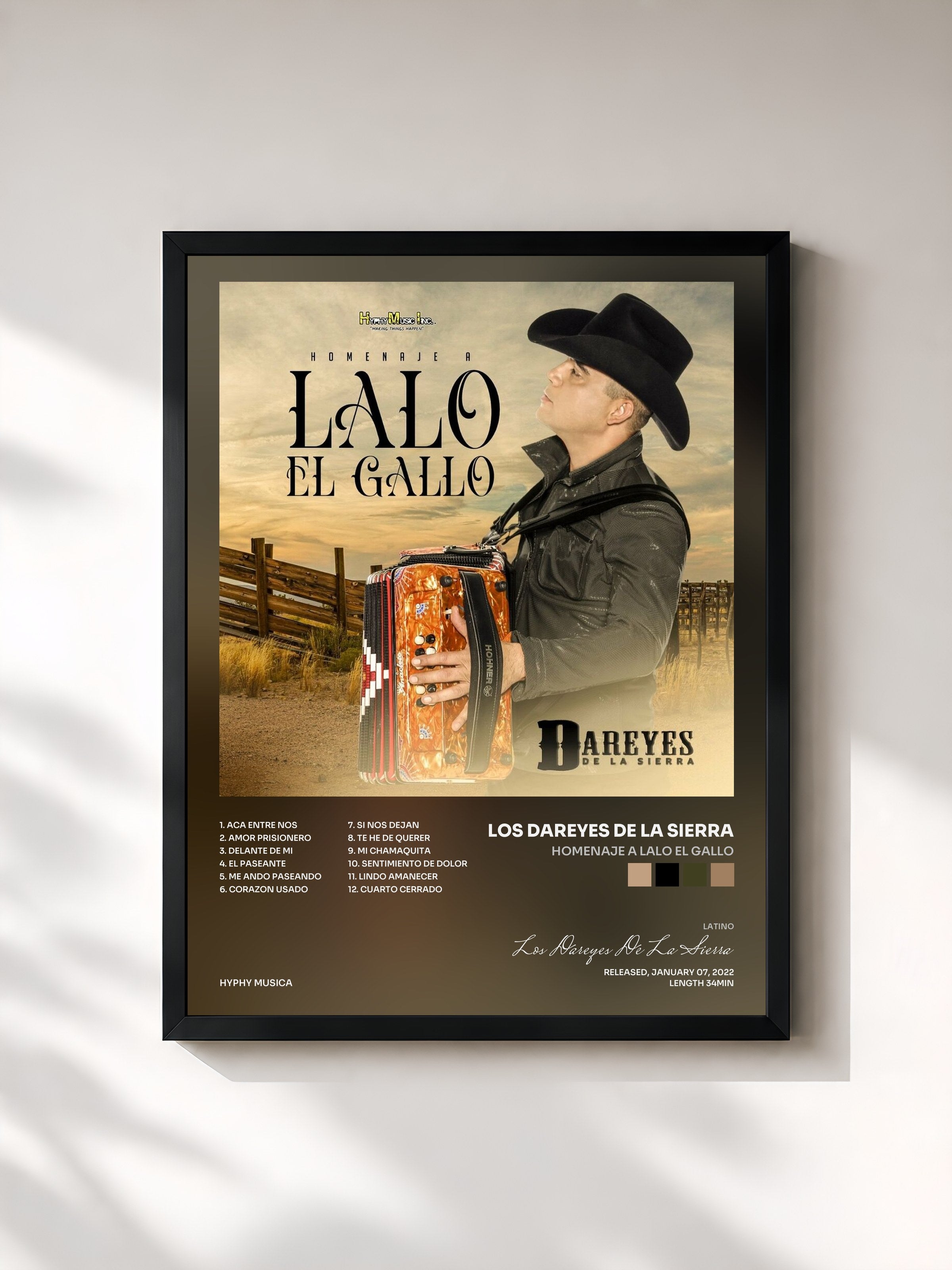 #noir Tableau de l'album Homenaje A Lalo El Gallo de Los Dareyes De La Sierra, cadre noir, imprimé et encadré en France