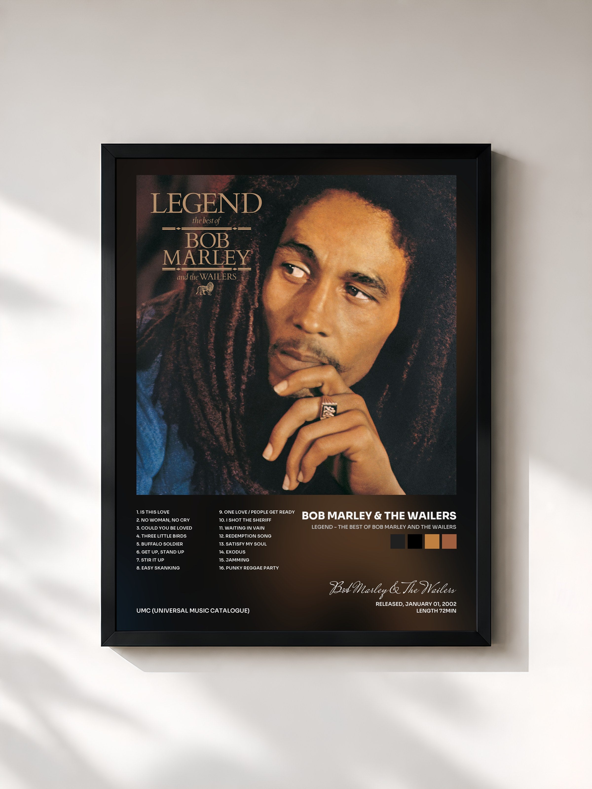 #noir Tableau de l'album Legend - The Best Of Bob Marley And The Wailers de Bob Marley & The Wailers, cadre noir, imprimé et encadré en France