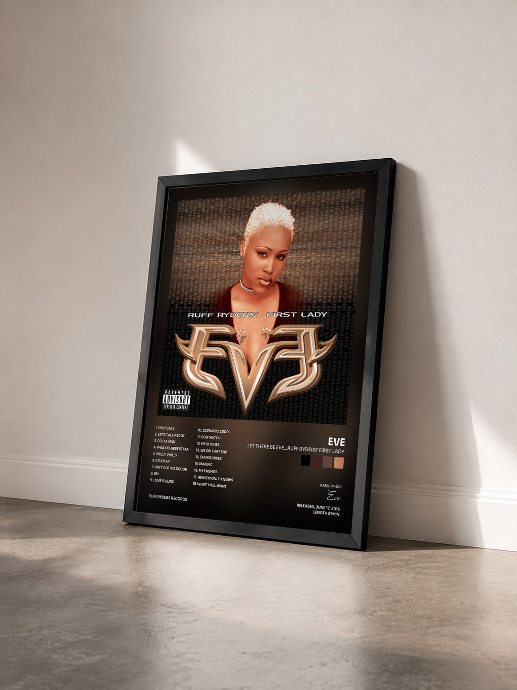 #noir Tableau de l'album Let There Be Eve...Ruff Ryders' First Lady de Eve vu de trois quarts, cadre noir