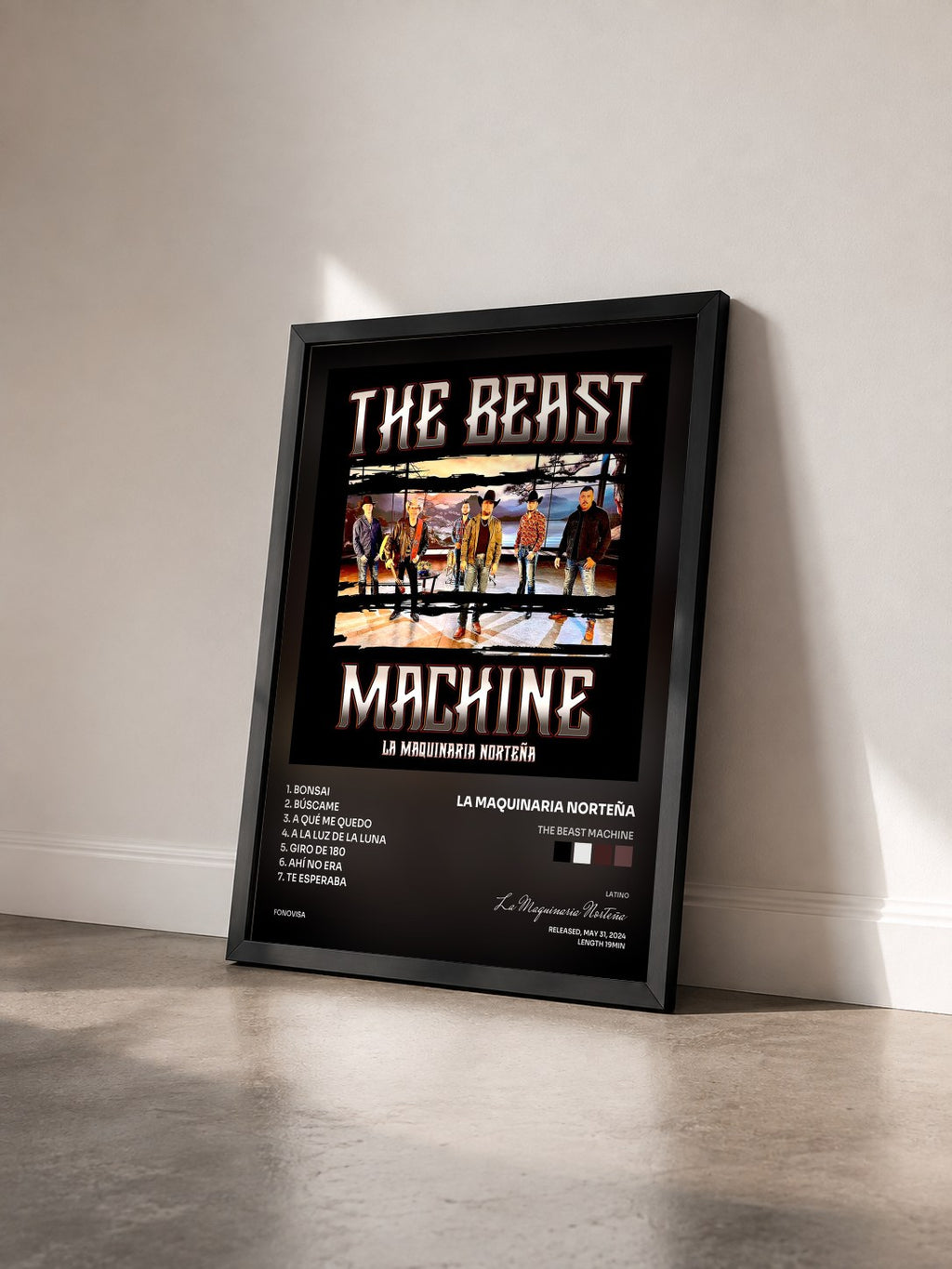 #noir Tableau de l'album The Beast Machine de La Maquinaria Norteña vu de trois quarts, cadre noir