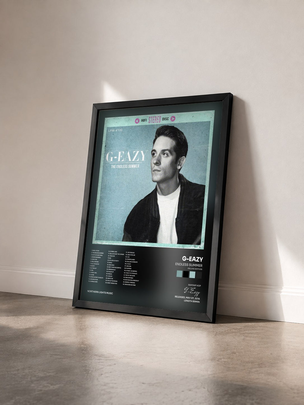 #noir Endless Summer (Deluxe Edition) di G-Eazy in stampa incorniciata vista di tre quarti, cornice nera