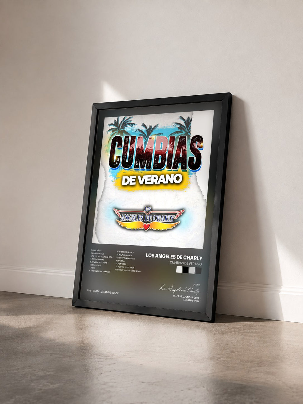 #noir CUMBIAS DE VERANO di Los Angeles de Charly in stampa incorniciata vista di tre quarti, cornice nera