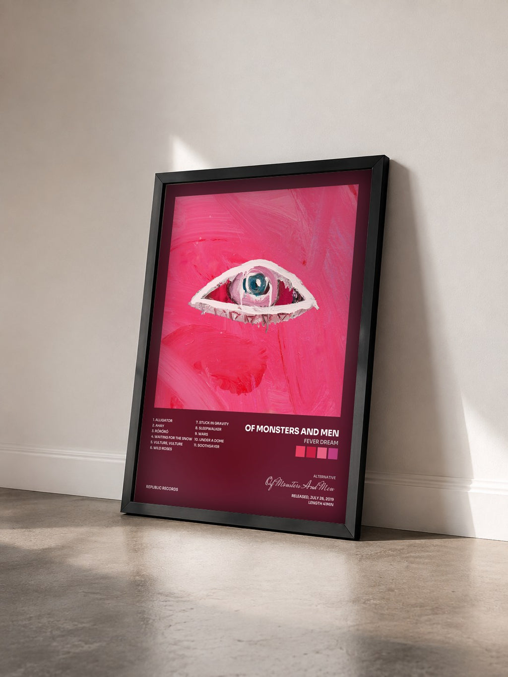 #noir Tableau de l'album FEVER DREAM de Of Monsters And Men vu de trois quarts, cadre noir