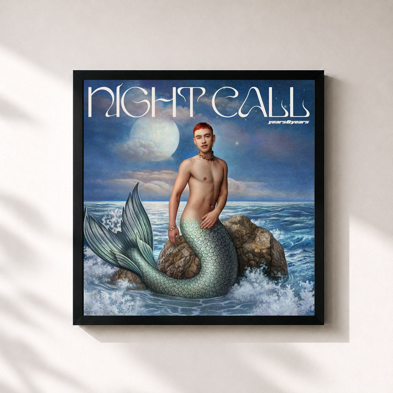 #noir Tableau carré de l'album Night Call (Deluxe) de Olly Alexander (Years & Years), cadre noir 32x32 cm