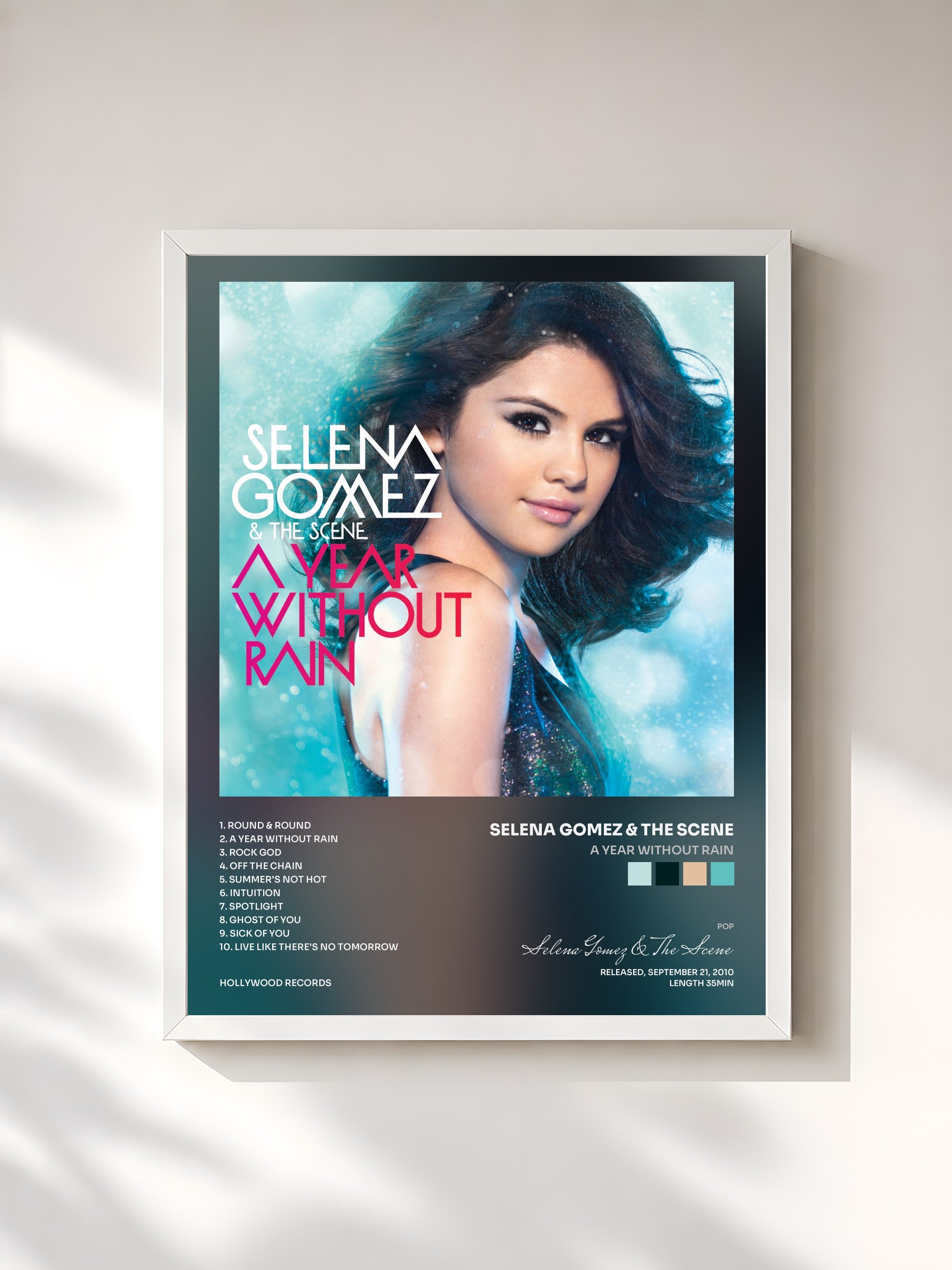 #blanc Tableau de l'album A Year Without Rain de Selena Gomez & The Scene, cadre blanc, imprimé et encadré en France
