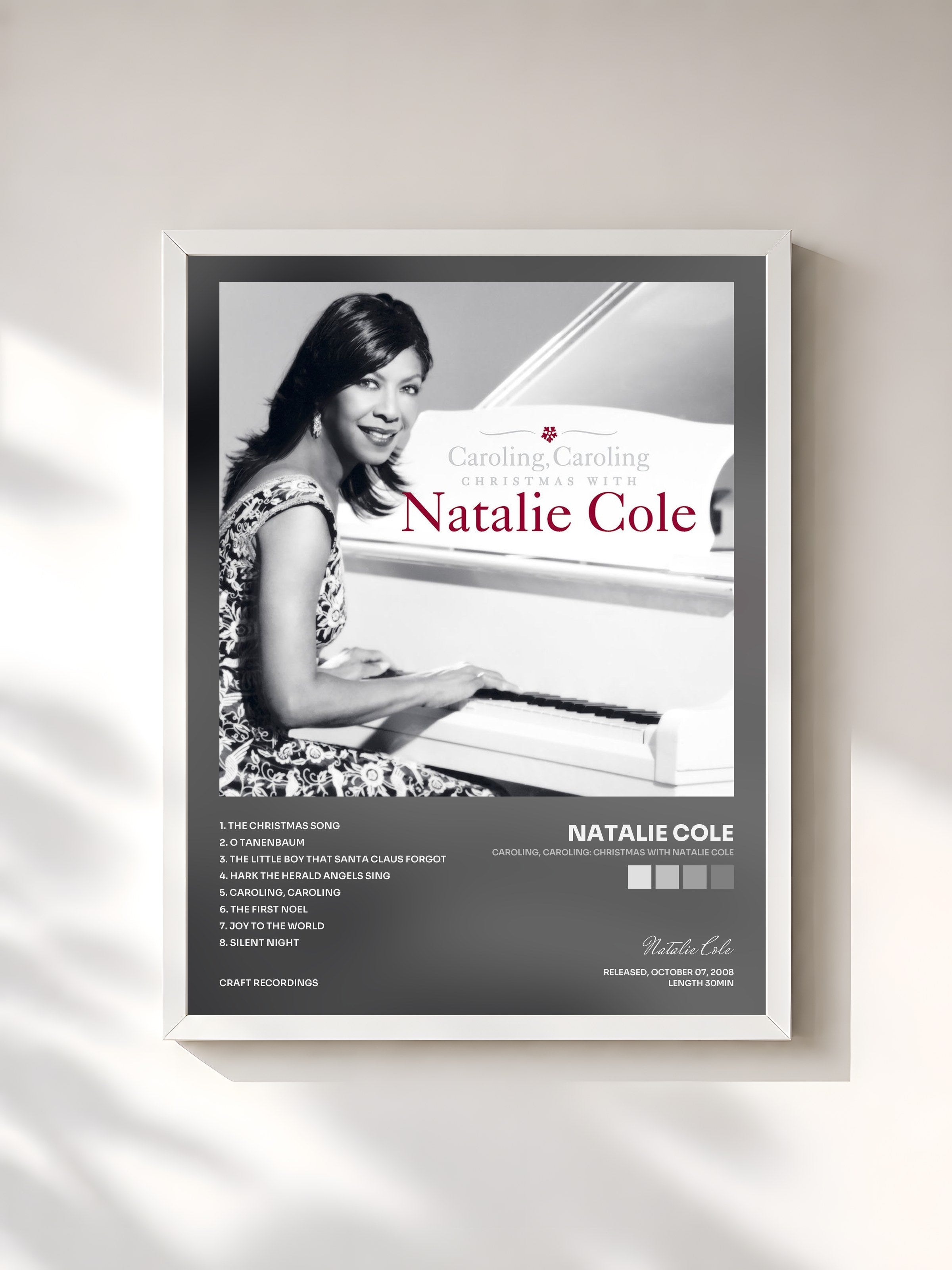 #blanc Tableau de l'album Caroling, Caroling: Christmas With Natalie Cole de Natalie Cole, cadre blanc, imprimé et encadré en France