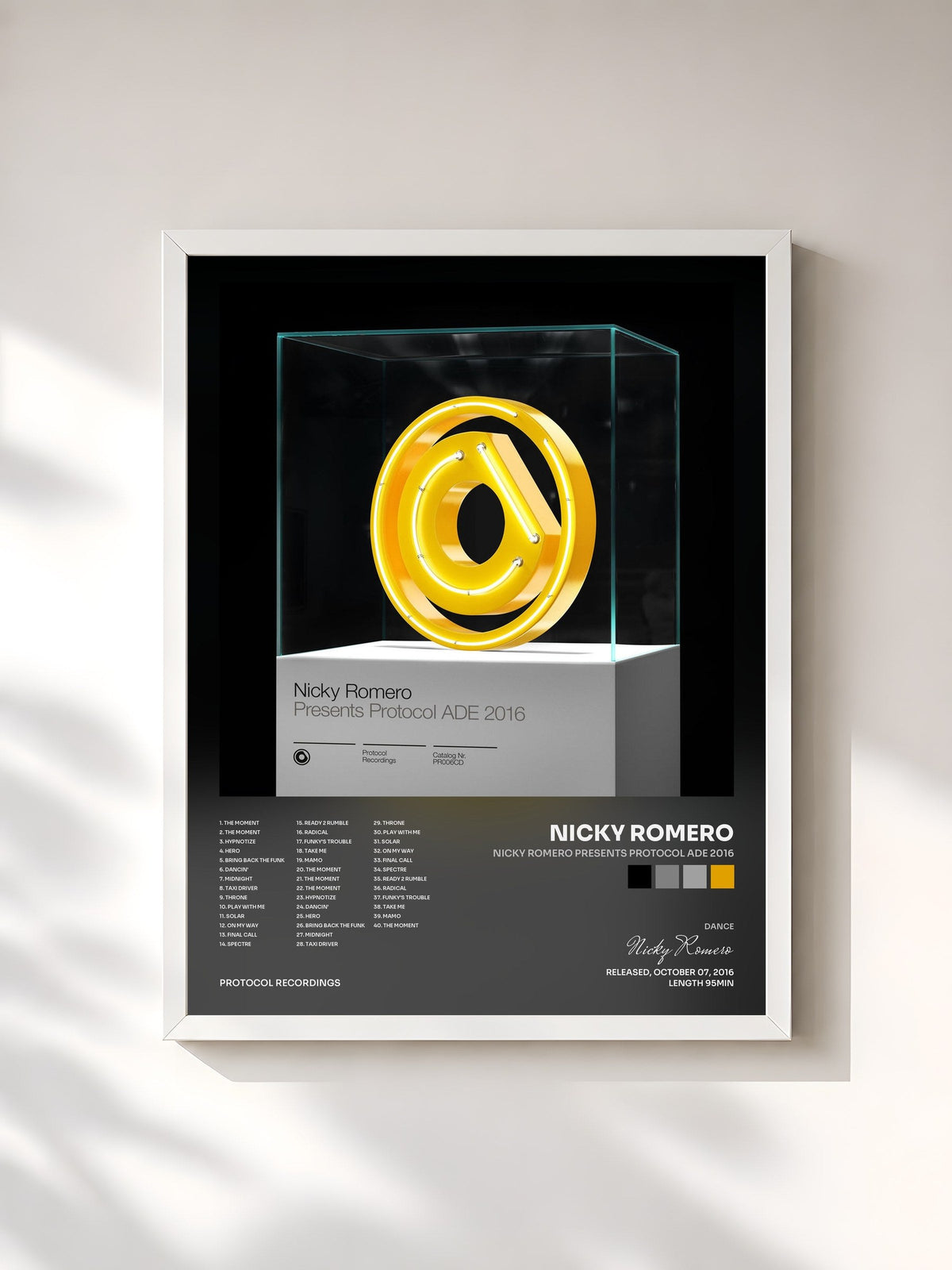 #blanc Nicky Romero presents Protocol ADE 2016 von Nicky Romero als gerahmter Kunstdruck, weißer Rahmen, gedruckt und gerahmt in Frankreich