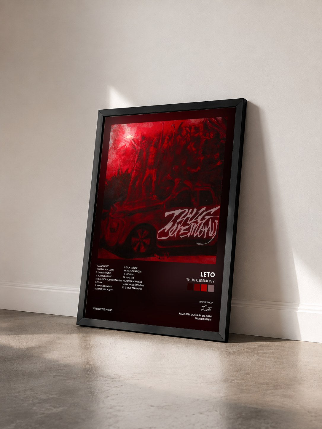 #noir Tableau de l'album THUG CEREMONY de Leto vu de trois quarts, cadre noir
