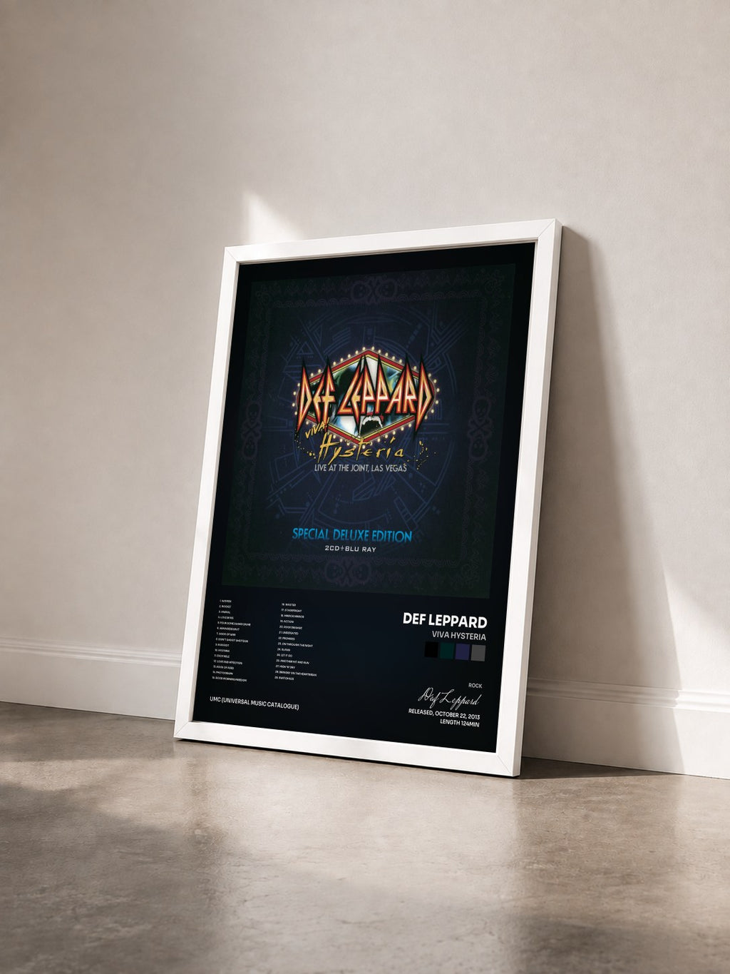#blanc Tableau de l'album Viva Hysteria de Def Leppard vu de trois quarts, cadre blanc