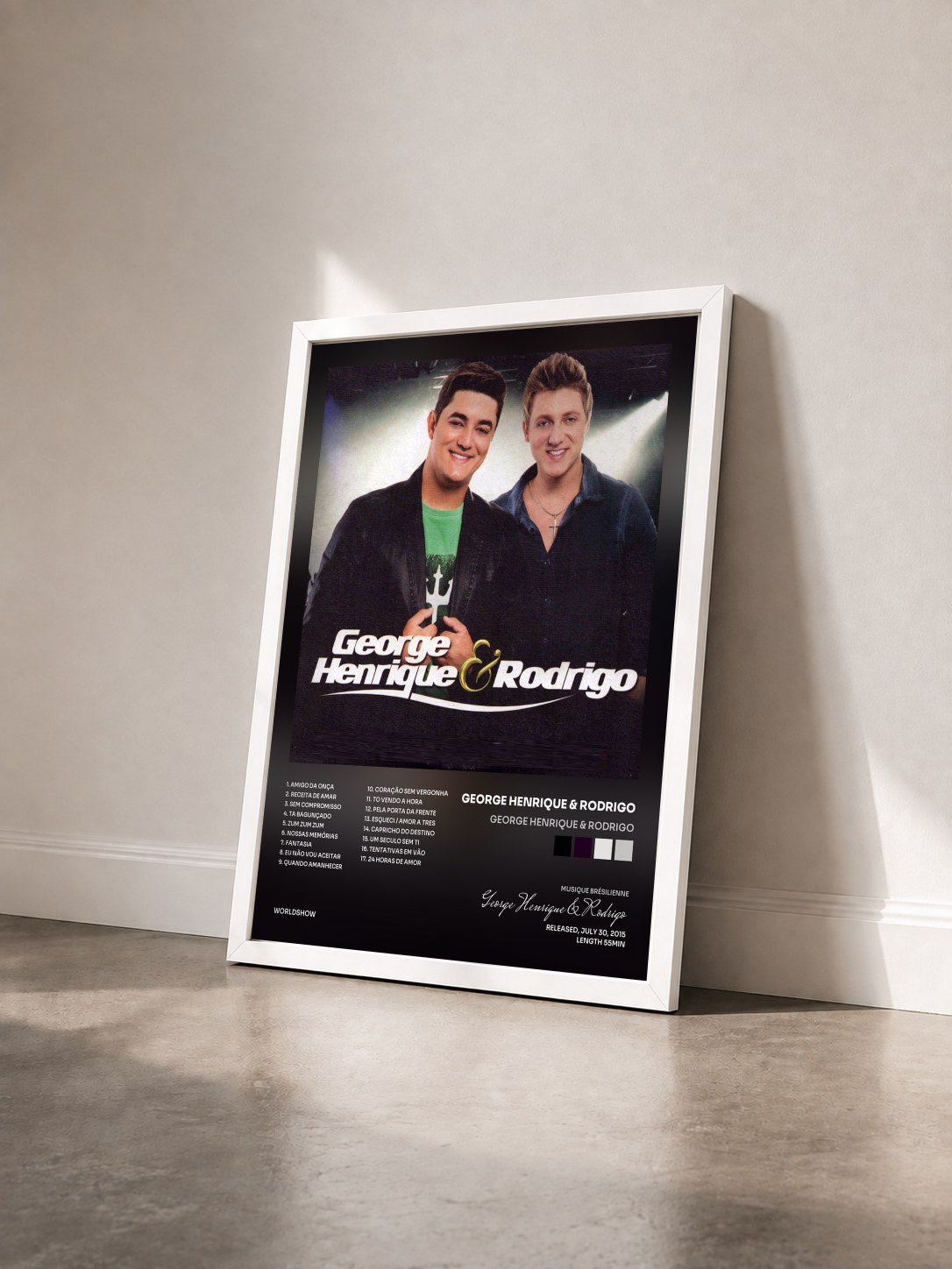 #blanc Tableau de l'album George Henrique & Rodrigo de George Henrique & Rodrigo vu de trois quarts, cadre blanc
