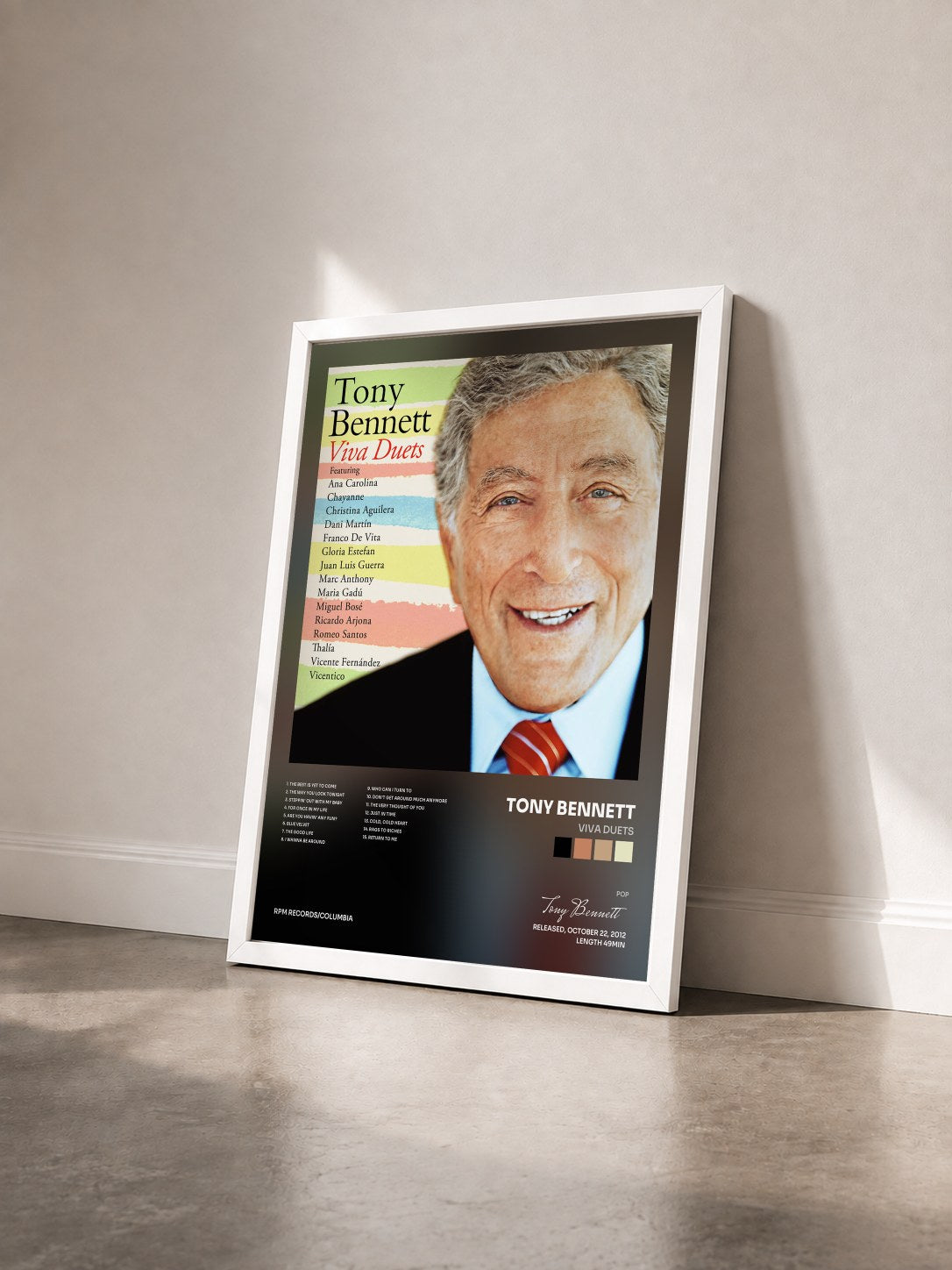 #blanc Tableau de l'album Viva Duets de Tony Bennett vu de trois quarts, cadre blanc