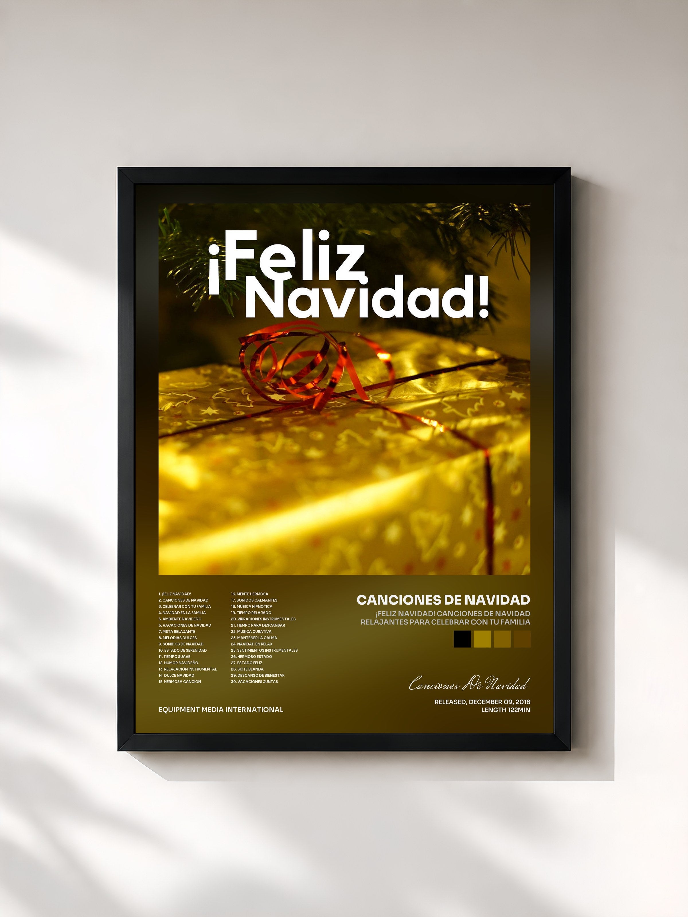 #noir Tableau de l'album ¡Feliz Navidad! Canciones de Navidad Relajantes para Celebrar con tu Familia de Canciones De Navidad, cadre noir, imprimé et encadré en France
