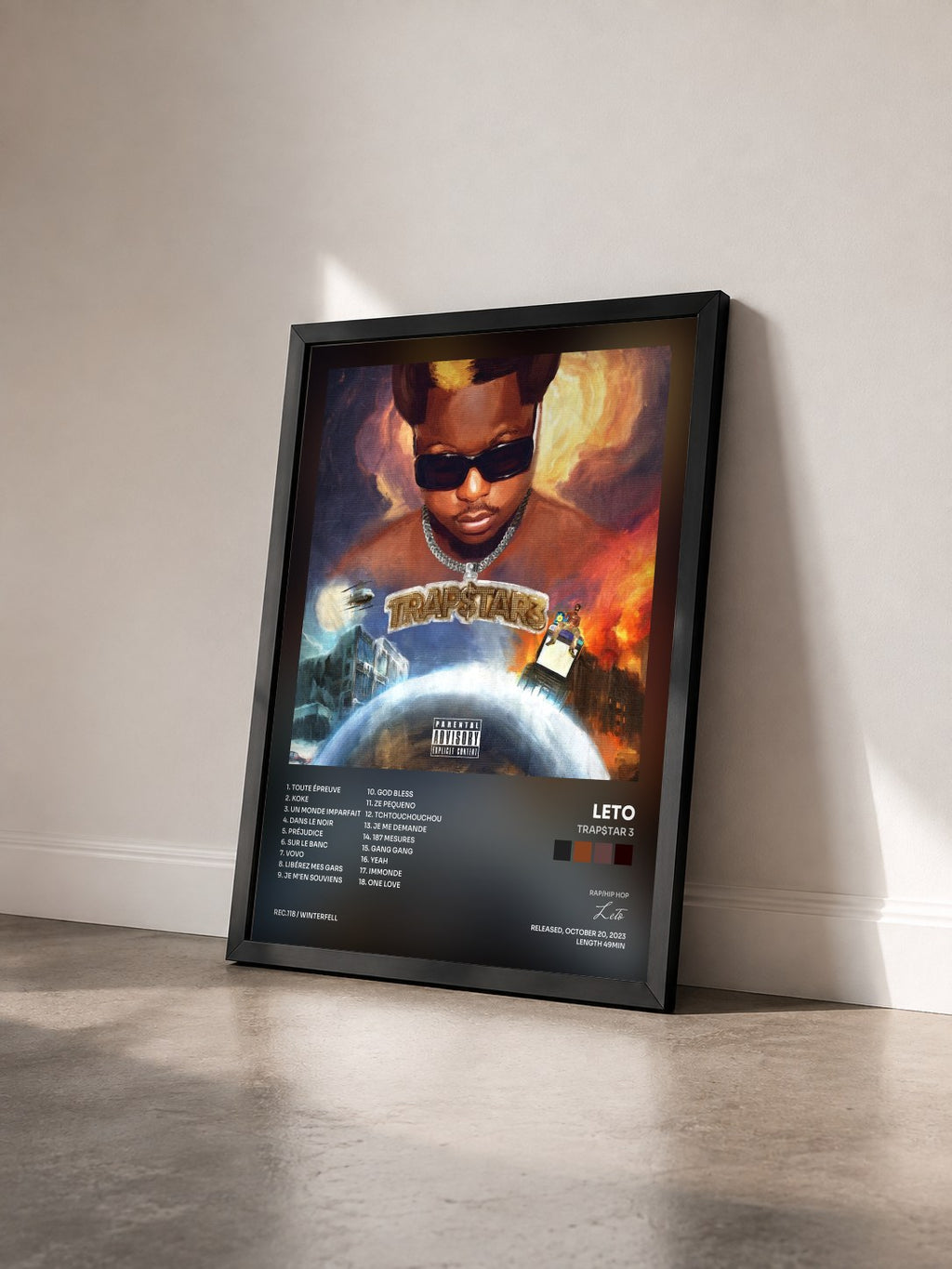 #noir Tableau de l'album TRAP$TAR 3 de Leto vu de trois quarts, cadre noir