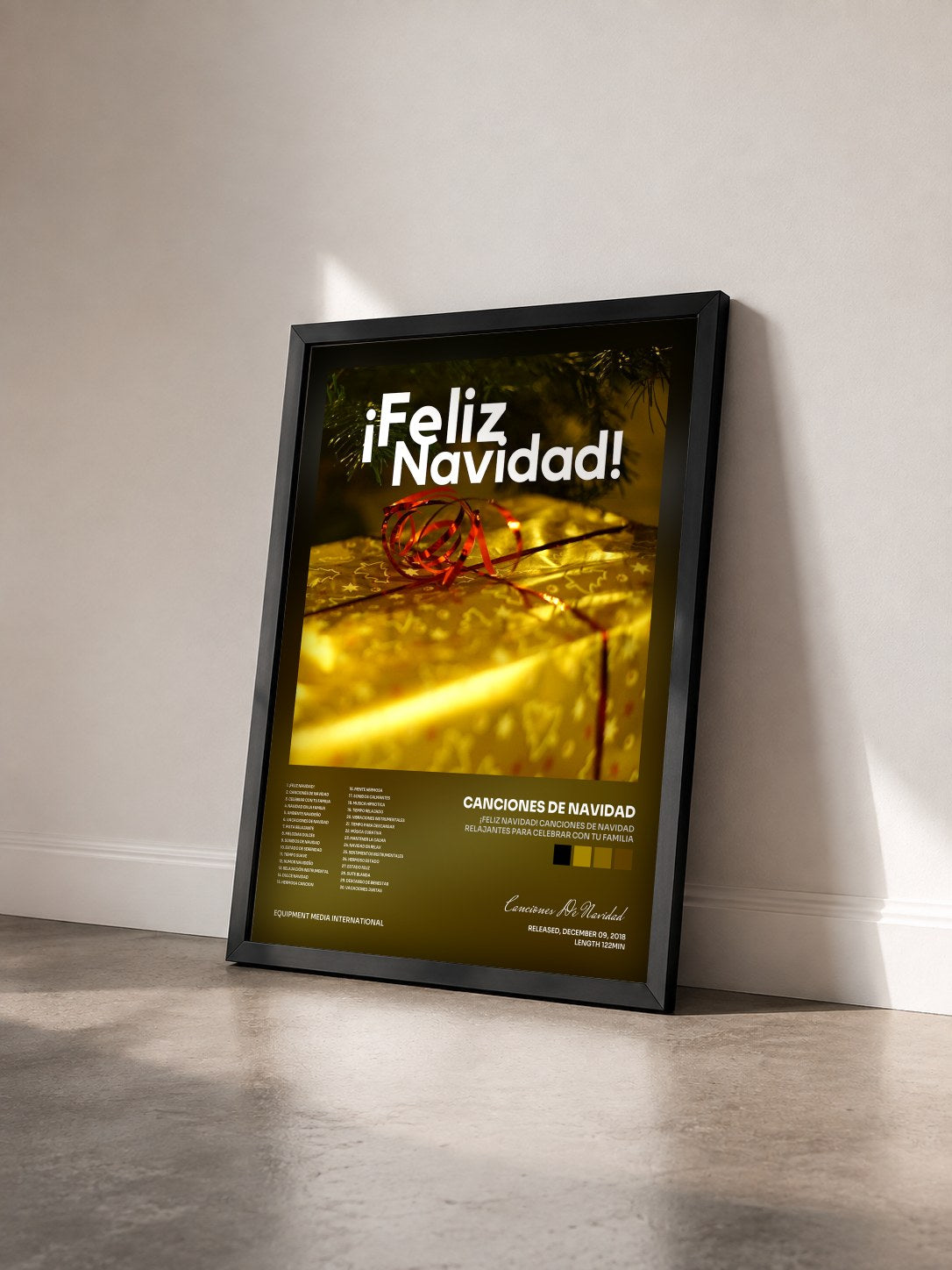 #noir Tableau de l'album ¡Feliz Navidad! Canciones de Navidad Relajantes para Celebrar con tu Familia de Canciones De Navidad vu de trois quarts, cadre noir