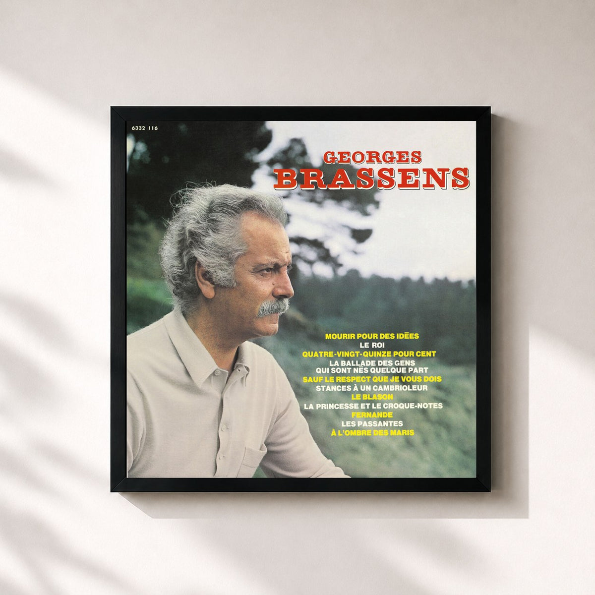 #noir Georges Brassens N°13 di Georges Brassens in stampa quadrata incorniciata, cornice nera 32x32 cm