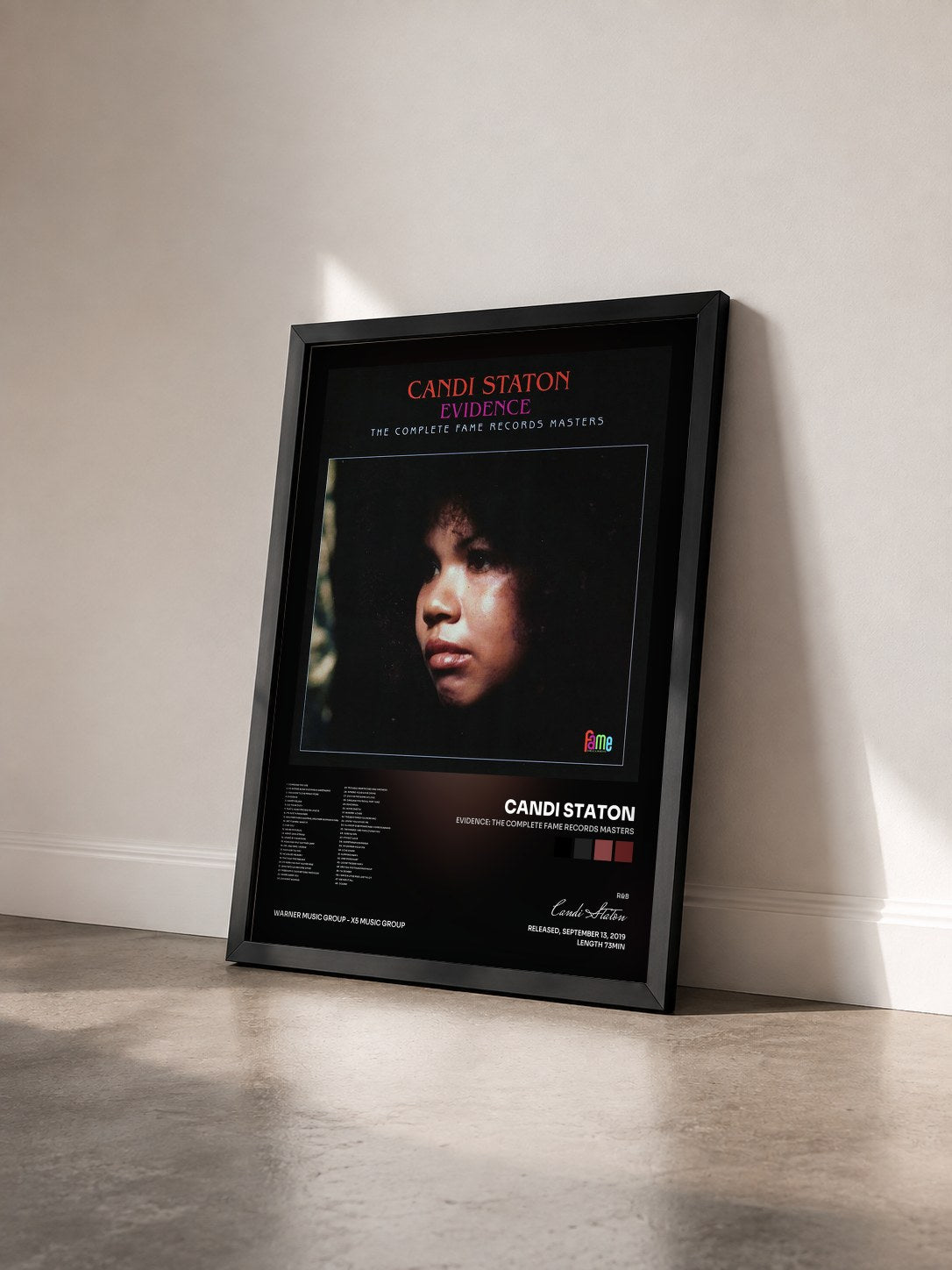 #noir Tableau de l'album Evidence: The Complete Fame Records Masters de Candi Staton vu de trois quarts, cadre noir