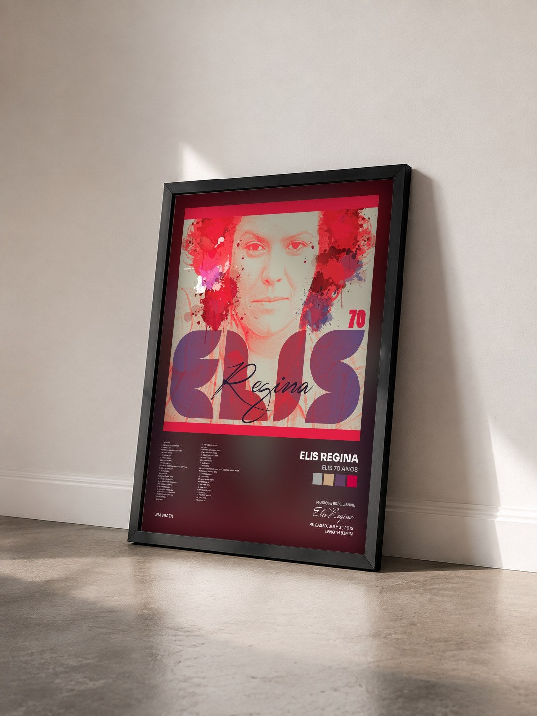 #noir Tableau de l'album Elis 70 Anos de Elis Regina vu de trois quarts, cadre noir