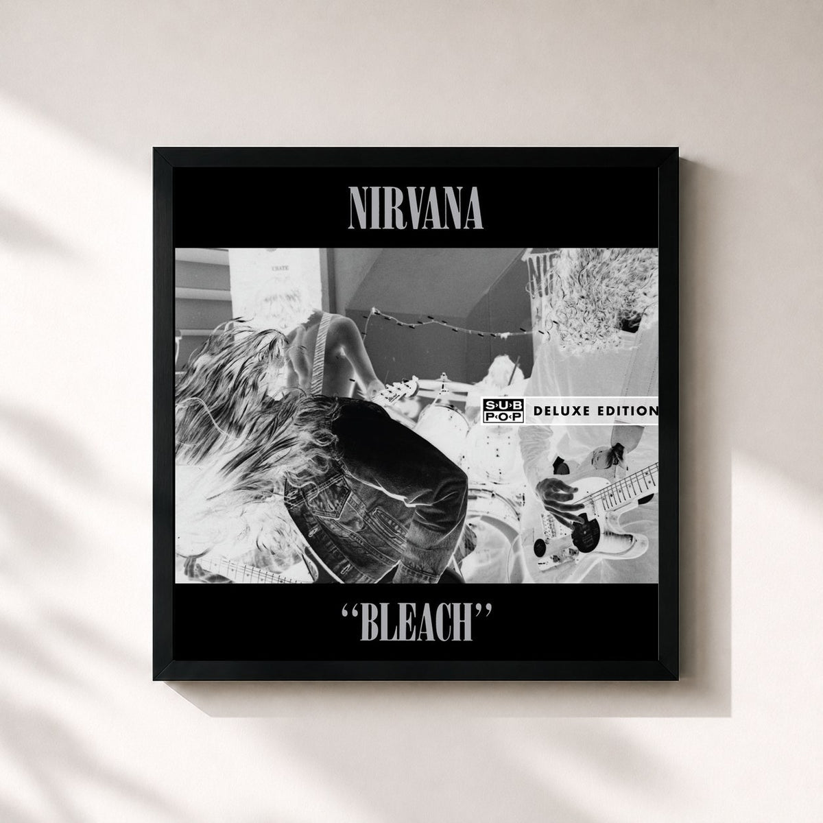 #noir Tableau carré de l'album Bleach (Deluxe Edition) de Nirvana, cadre noir 32x32 cm