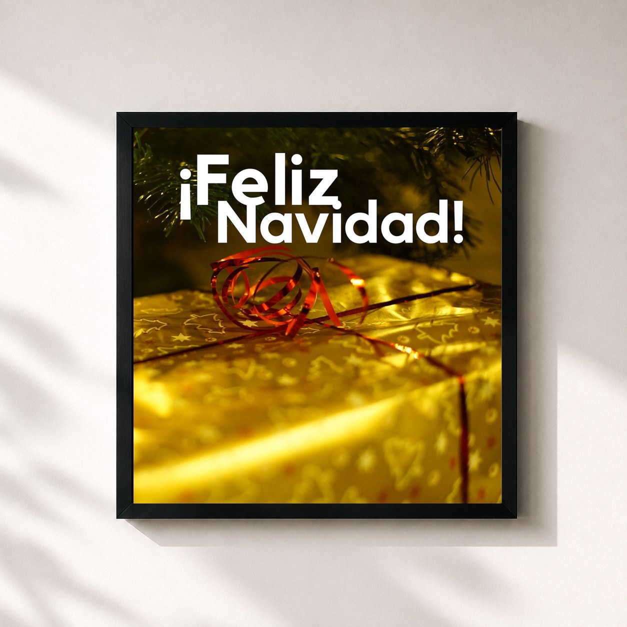 #noir Tableau carré de l'album ¡Feliz Navidad! Canciones de Navidad Relajantes para Celebrar con tu Familia de Canciones De Navidad, cadre noir 32x32 cm