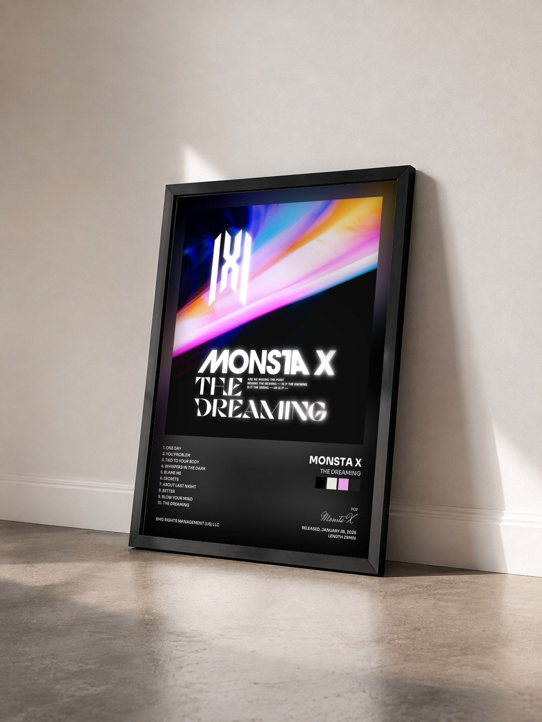 #noir Tableau de l'album The Dreaming de Monsta X vu de trois quarts, cadre noir
