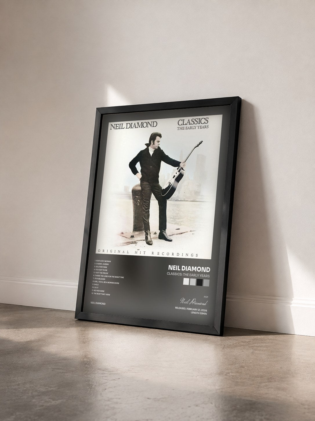 #noir Classics: The Early Years von Neil Diamond als gerahmter Kunstdruck von schräg gesehen, schwarzer Rahmen
