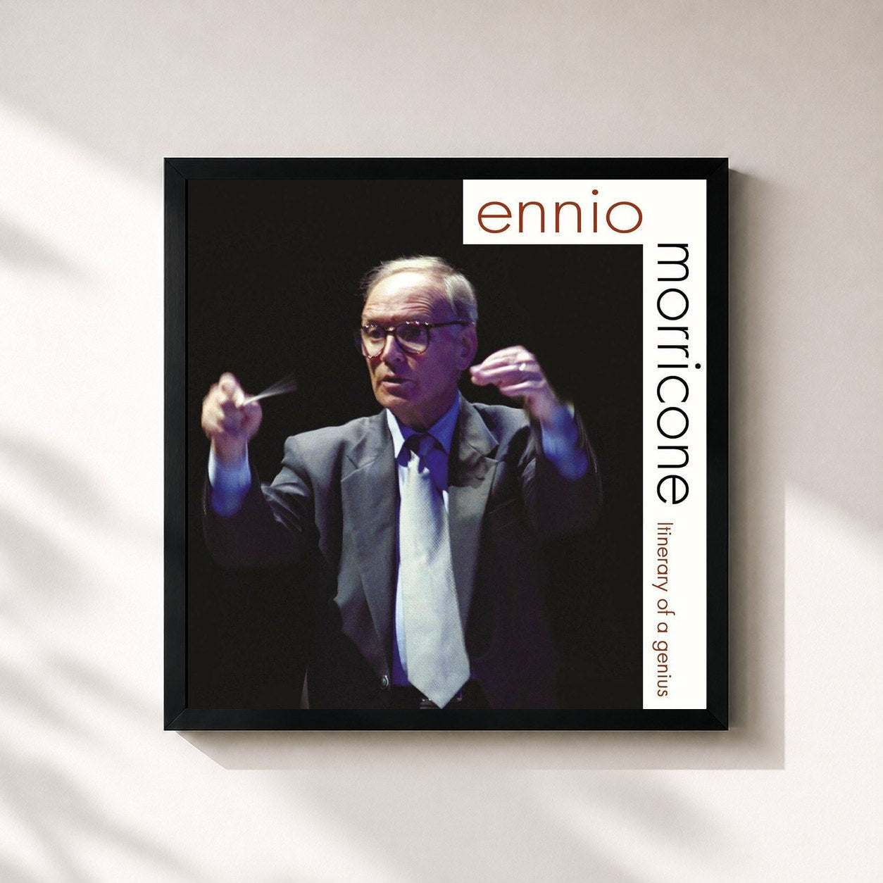 #noir Tableau carré de l'album Ennio Morricone - Itinerary of a Genius de Ennio Morricone, cadre noir 32x32 cm
