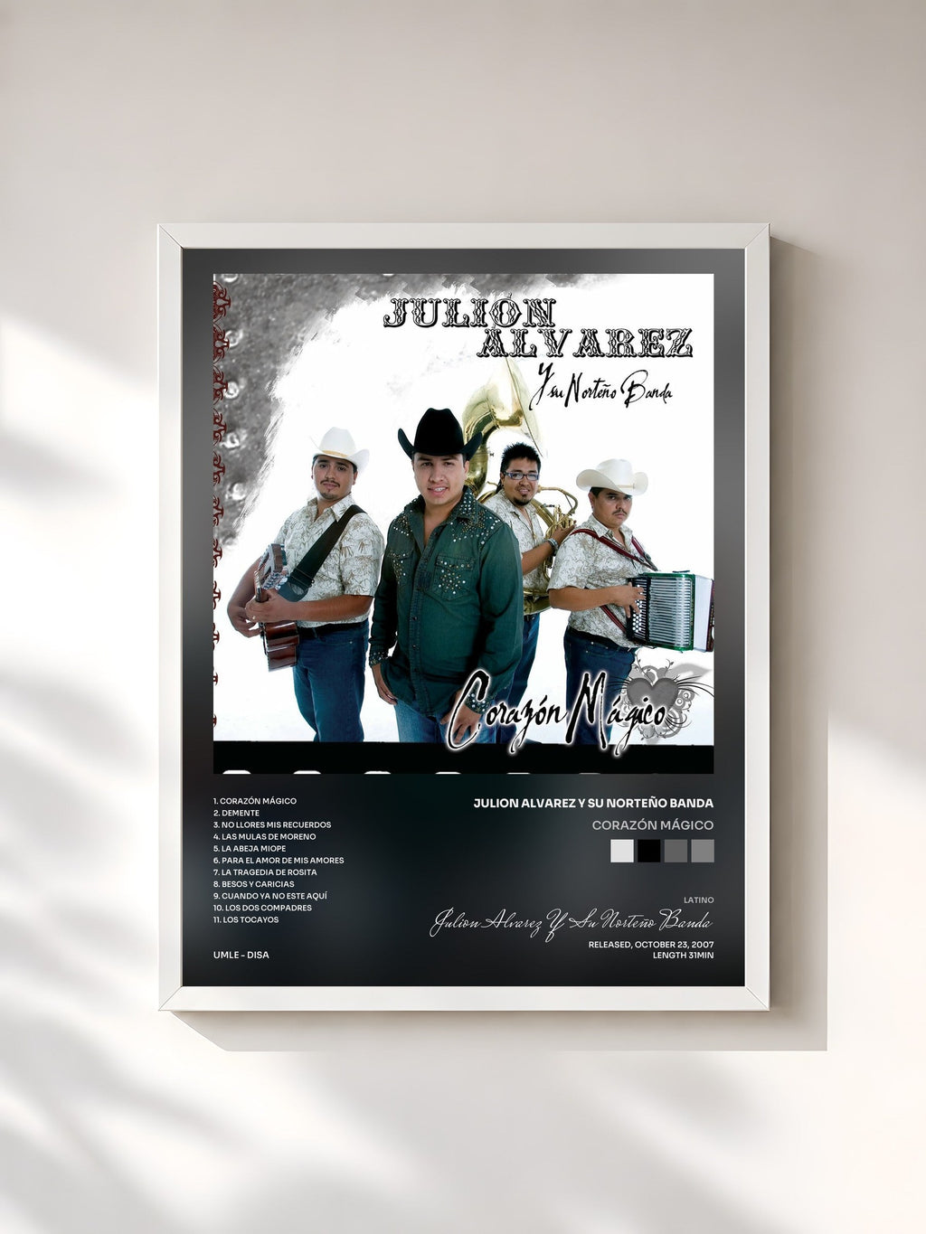 #blanc Corazón Mágico von Julion Alvarez Y Su Norteño Banda als gerahmter Kunstdruck, weißer Rahmen, gedruckt und gerahmt in Frankreich