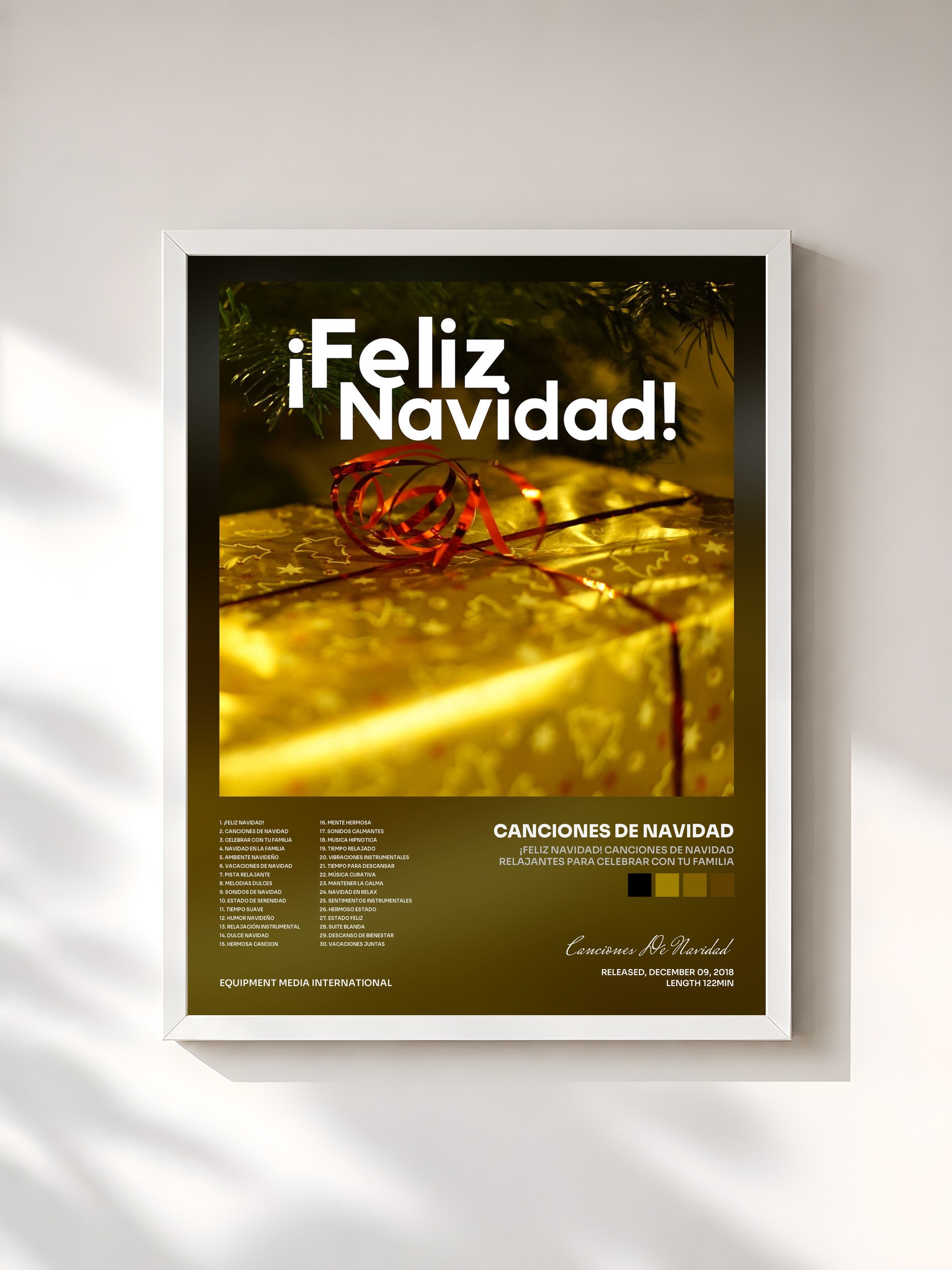 #blanc Tableau de l'album ¡Feliz Navidad! Canciones de Navidad Relajantes para Celebrar con tu Familia de Canciones De Navidad, cadre blanc, imprimé et encadré en France