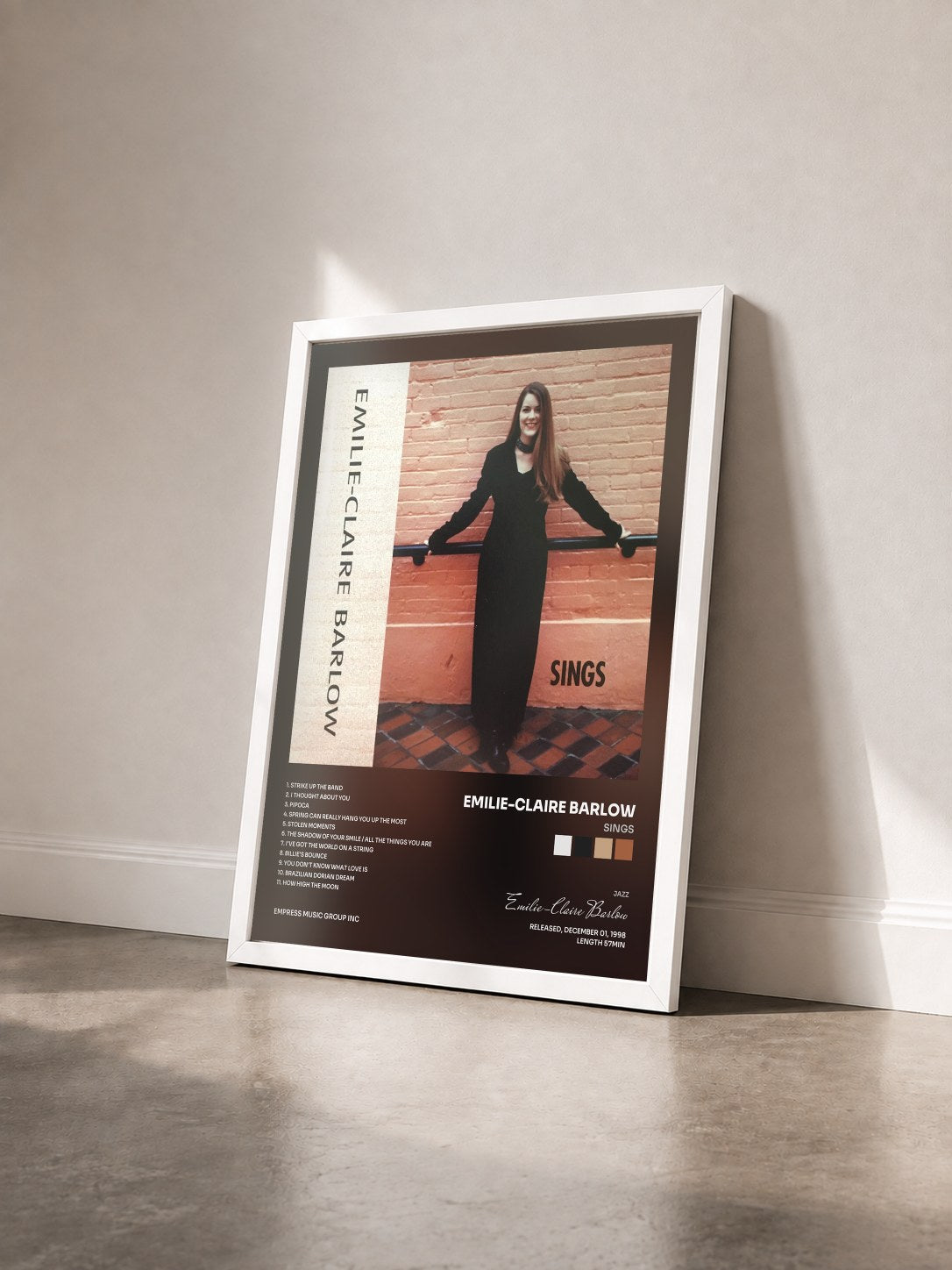 #blanc Tableau de l'album Sings de Emilie-Claire Barlow vu de trois quarts, cadre blanc