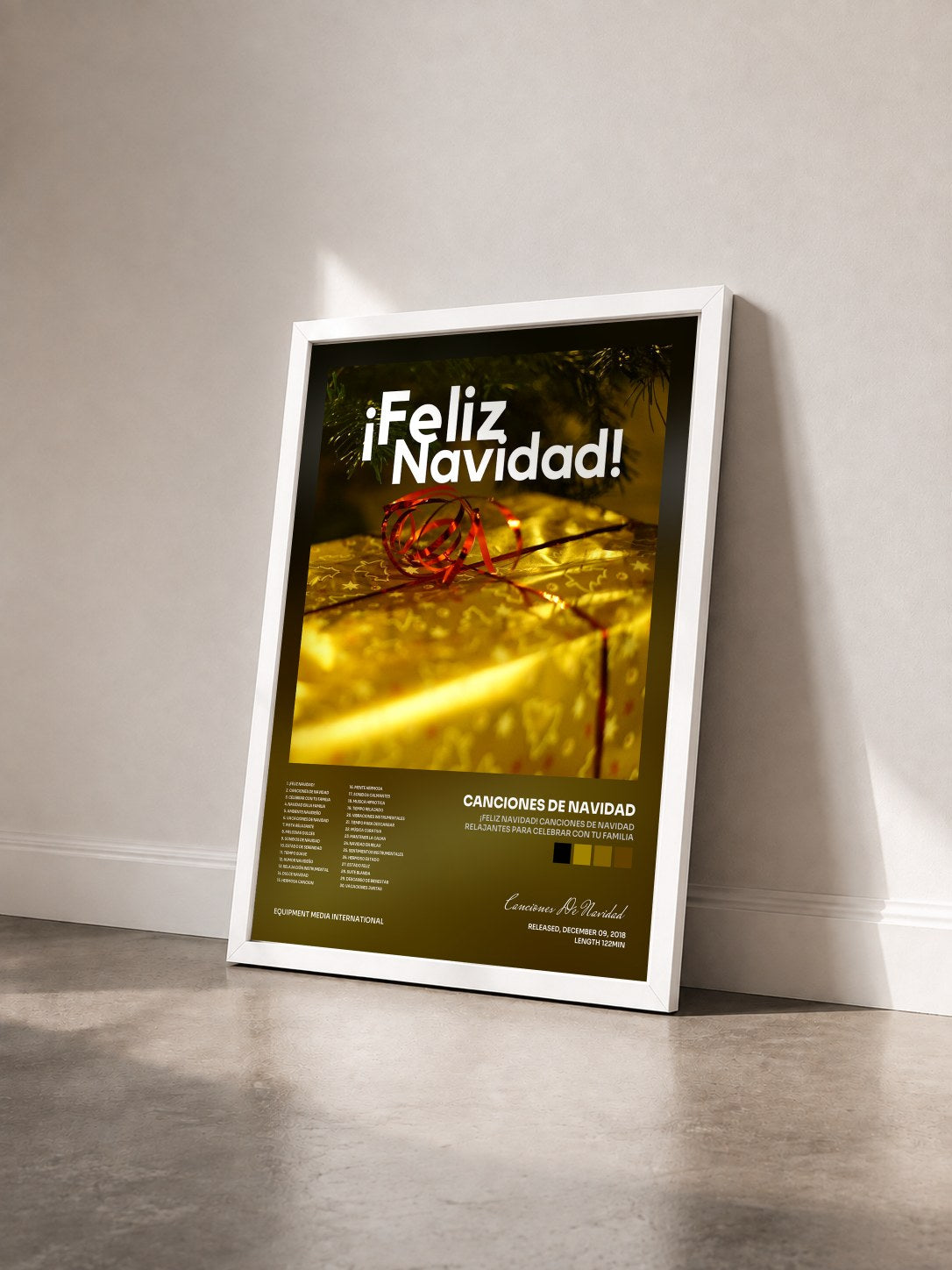 #blanc Tableau de l'album ¡Feliz Navidad! Canciones de Navidad Relajantes para Celebrar con tu Familia de Canciones De Navidad vu de trois quarts, cadre blanc