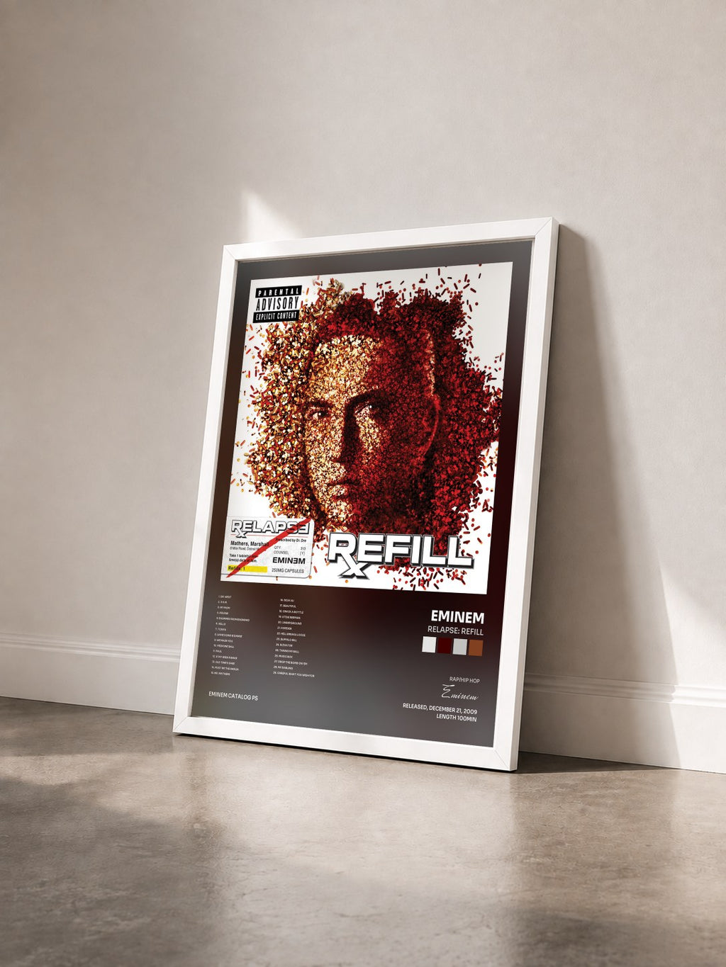 #blanc Relapse: Refill di Eminem in stampa incorniciata vista di tre quarti, cornice bianca