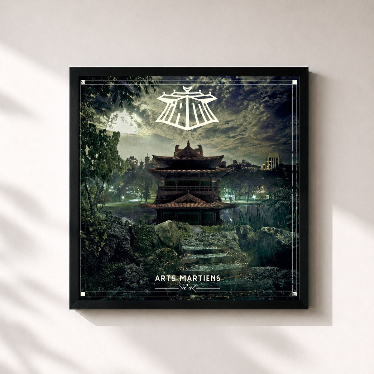 #noir Tableau carré de l'album Arts Martiens de IAM, cadre noir 32x32 cm