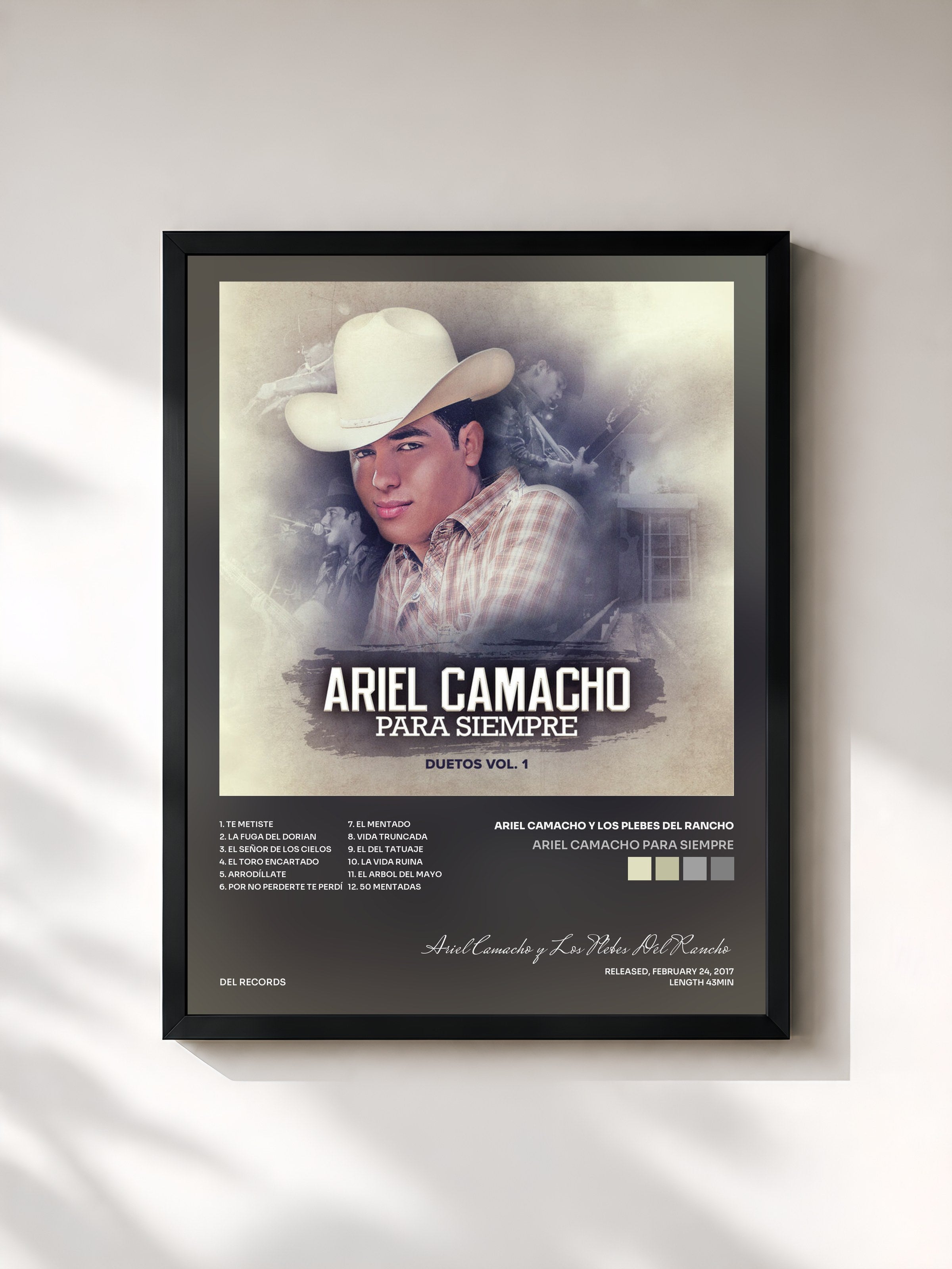#noir Tableau de l'album Ariel Camacho Para Siempre de Ariel Camacho y Los Plebes Del Rancho, cadre noir, imprimé et encadré en France