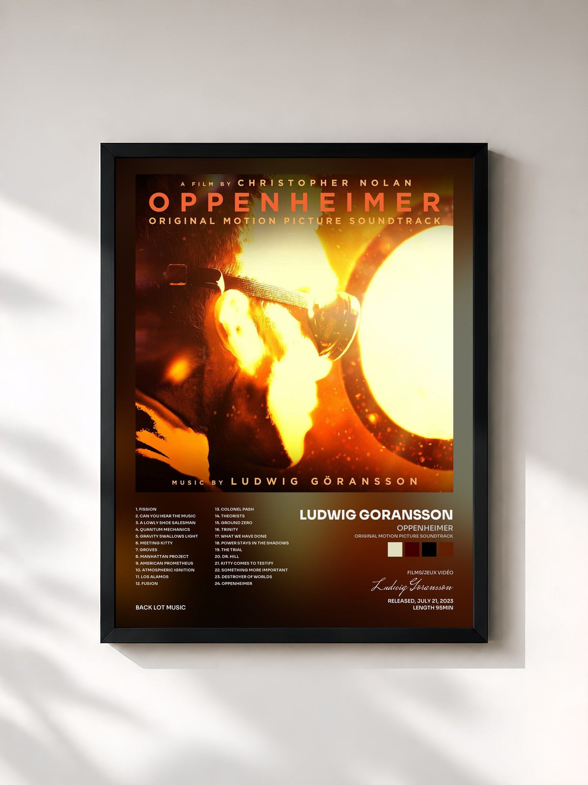 #noir Tableau de l'album Oppenheimer (Original Motion Picture Soundtrack) de Ludwig Goransson, cadre noir, imprimé et encadré en France