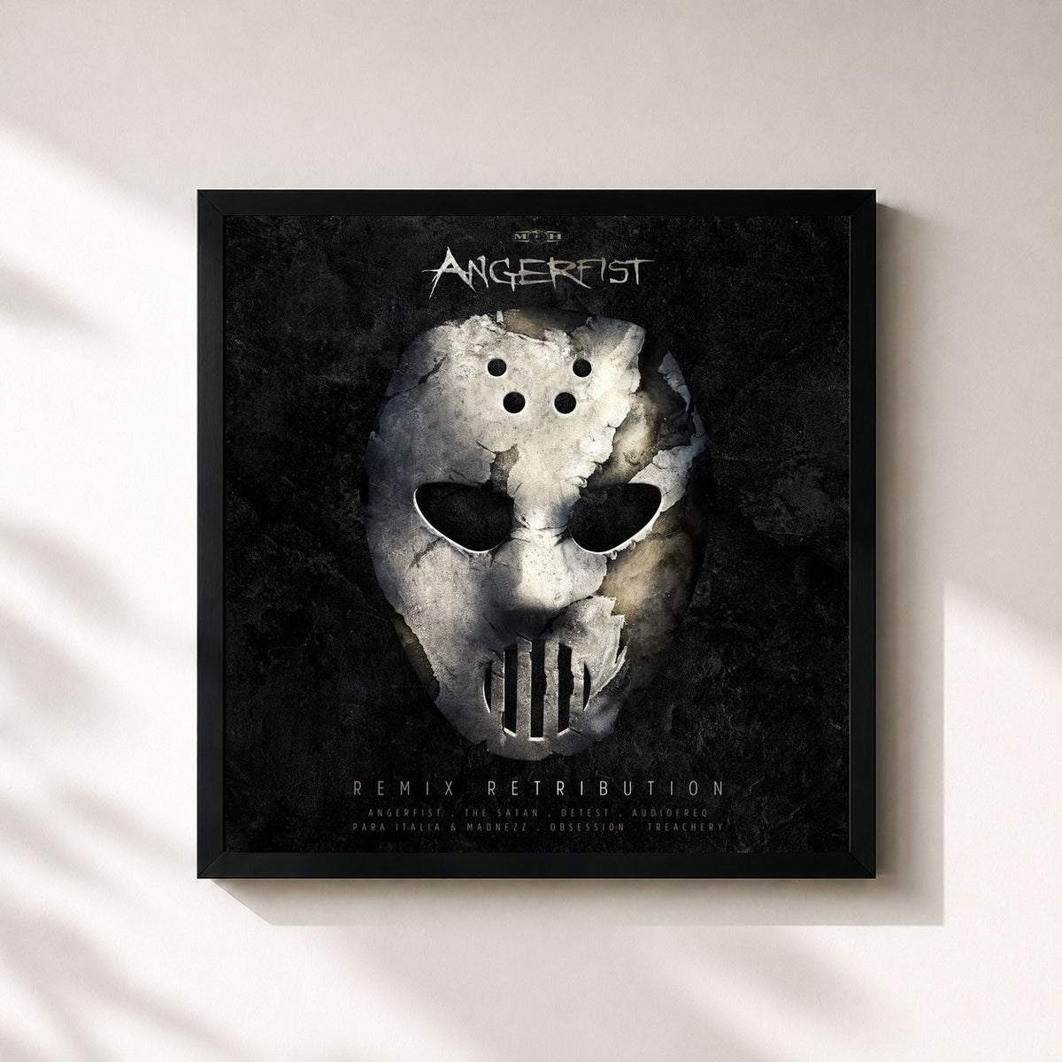 #noir Remix Retribution von Angerfist als quadratischer Kunstdruck, schwarzer Rahmen 32x32 cm