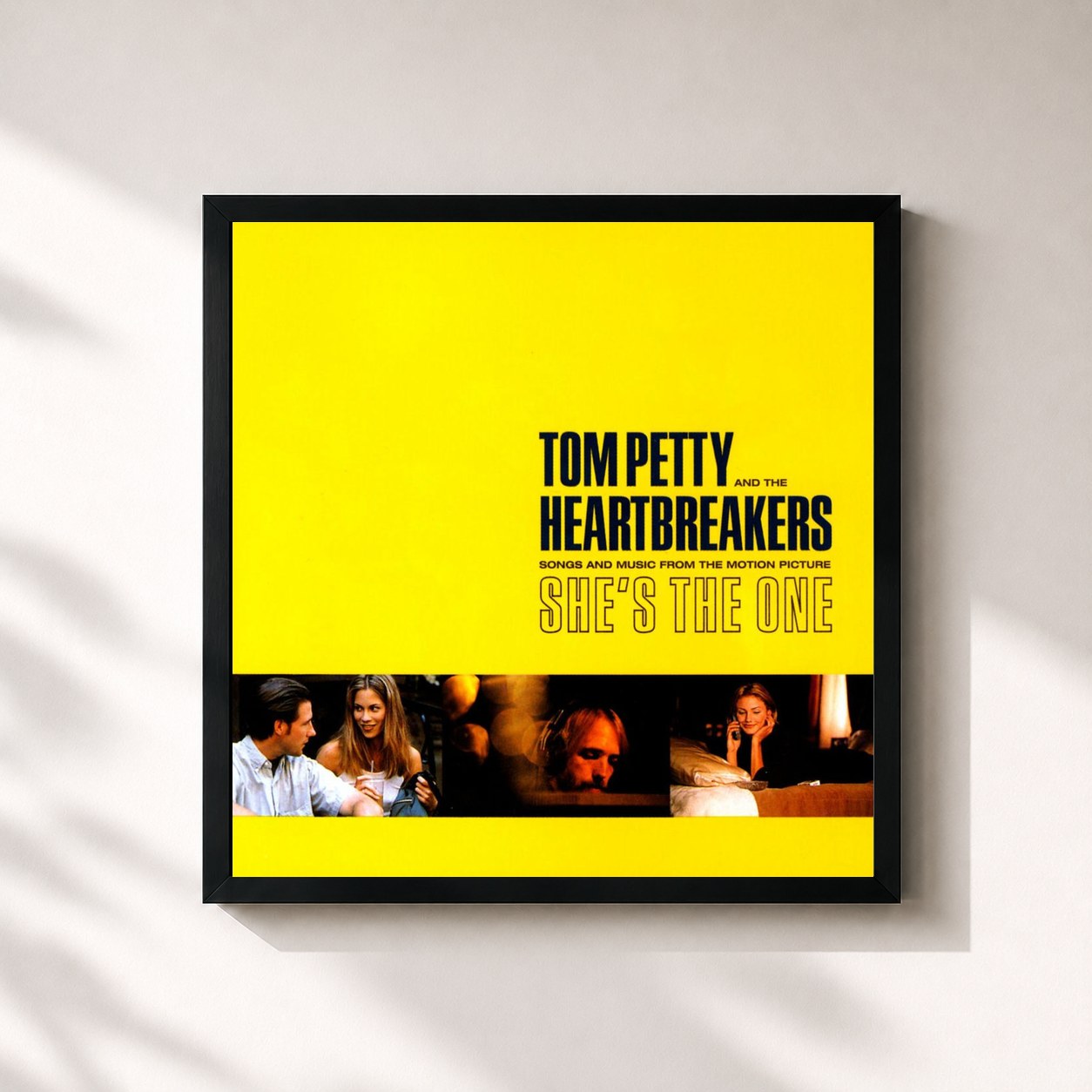#noir Tableau carré de l'album She's the One (Songs and Music from the Motion Picture) de Tom Petty and the Heartbreakers, cadre noir 32x32 cm