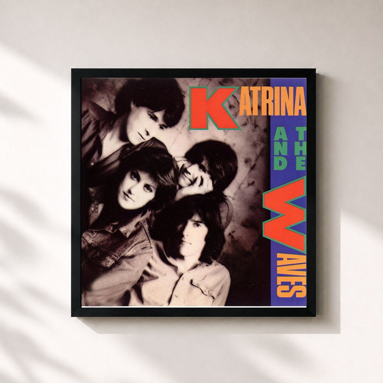 #noir Tableau carré de l'album Katrina & The Waves de Katrina & The Waves, cadre noir 32x32 cm