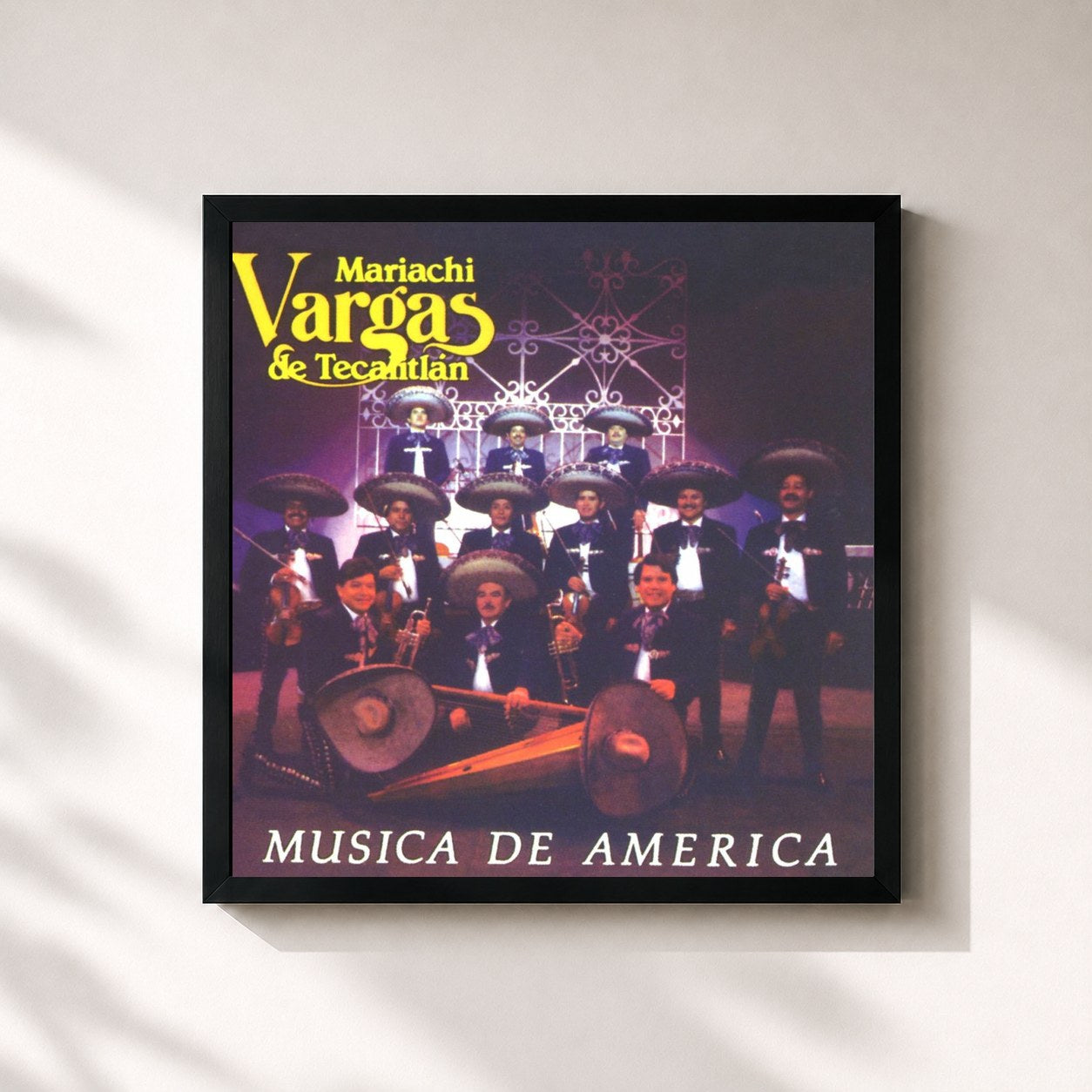 #noir Tableau carré de l'album Música de America de Mariachi Vargas De Tecalitlan, cadre noir 32x32 cm