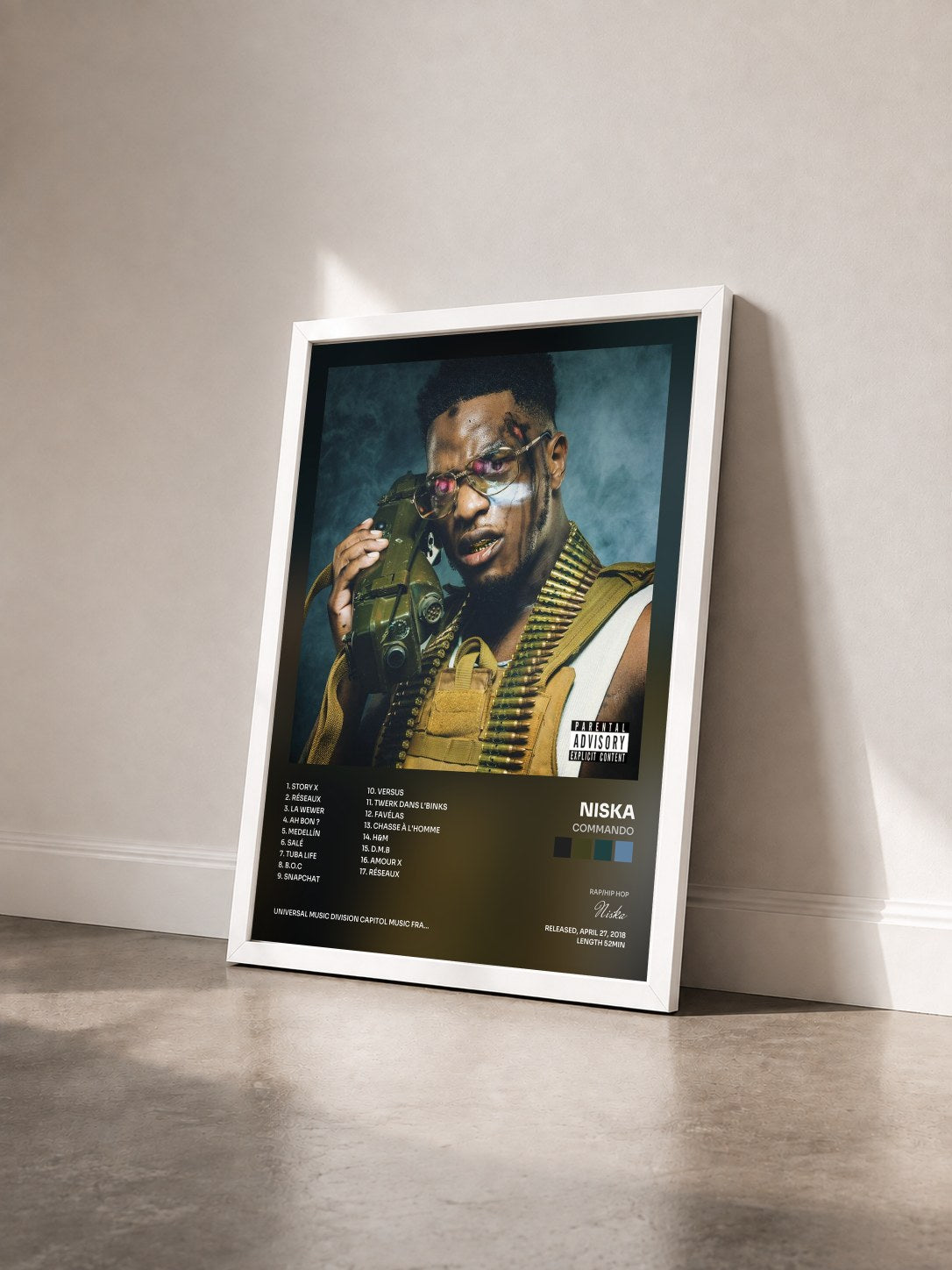 #blanc Tableau de l'album Commando de Niska vu de trois quarts, cadre blanc