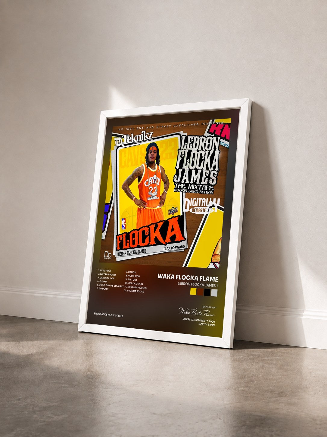 #blanc Tableau de l'album LeBron Flocka James 1 de Waka Flocka Flame vu de trois quarts, cadre blanc