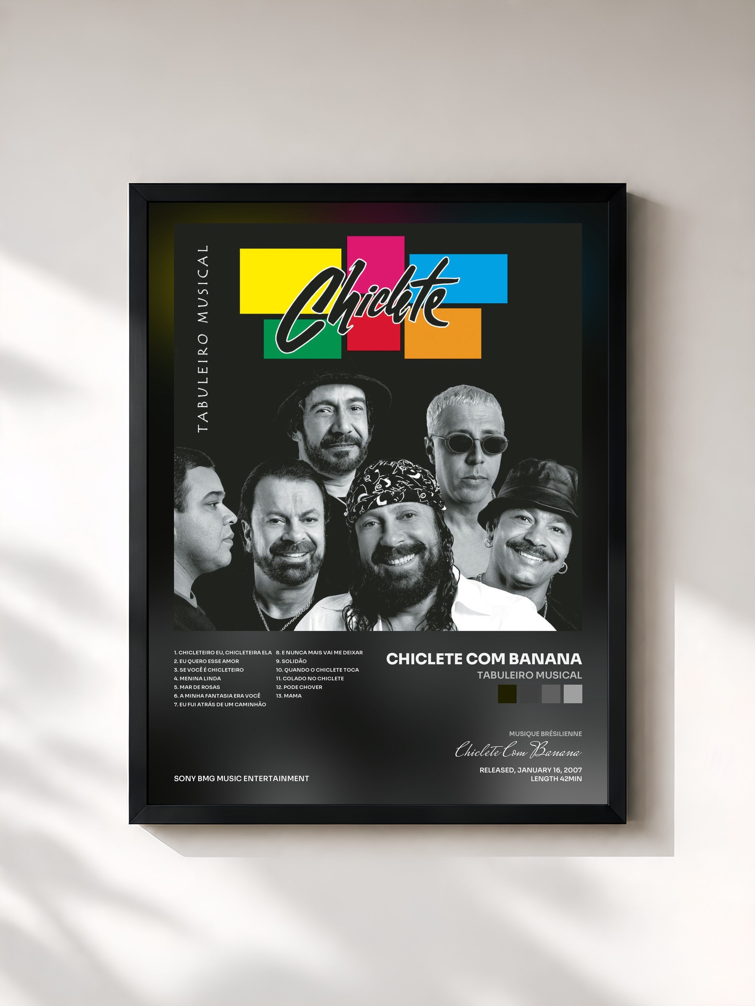 #noir Tableau de l'album Tabuleiro Musical de Chiclete Com Banana, cadre noir, imprimé et encadré en France