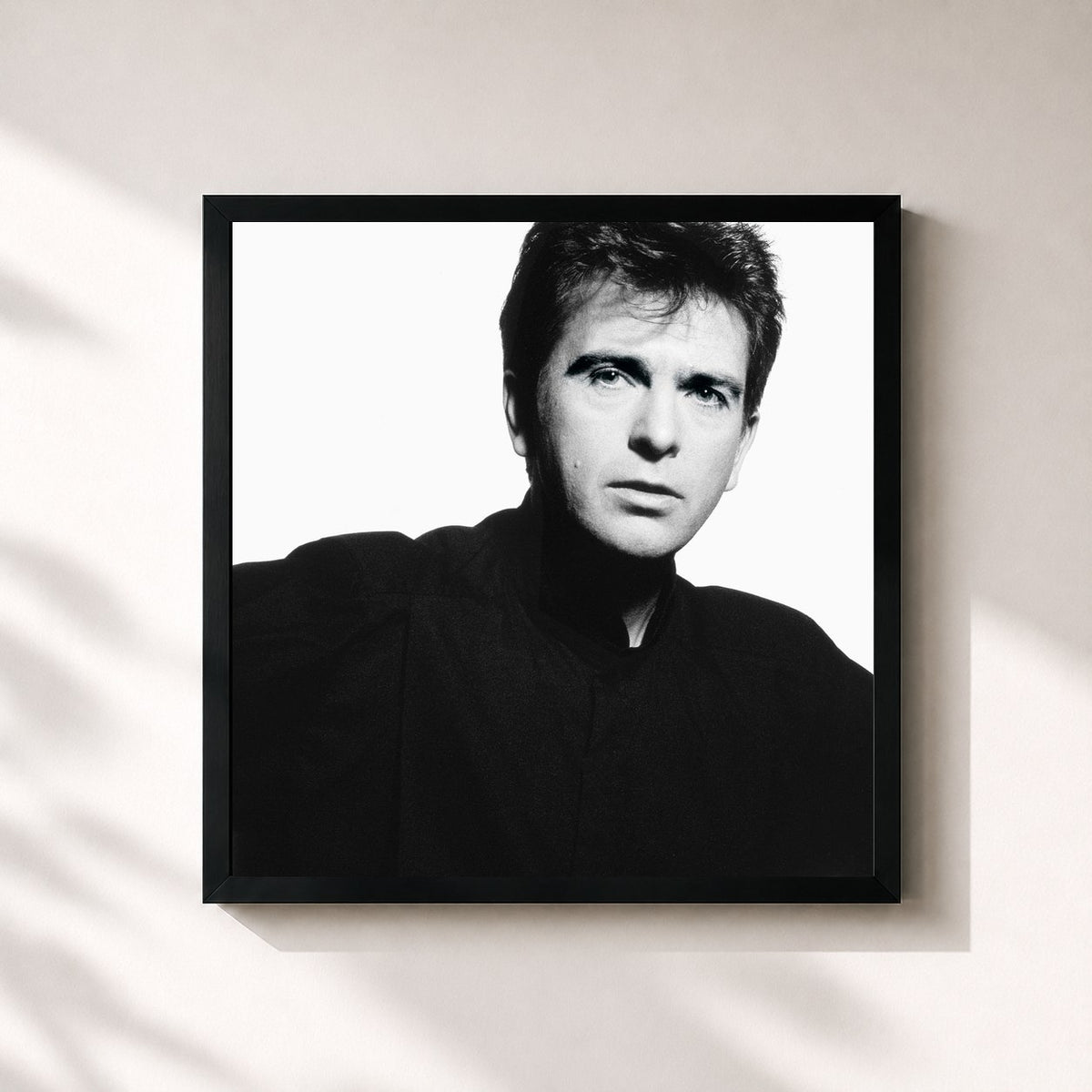 #noir Tableau carré de l'album So (Remastered) de Peter Gabriel, cadre noir 32x32 cm