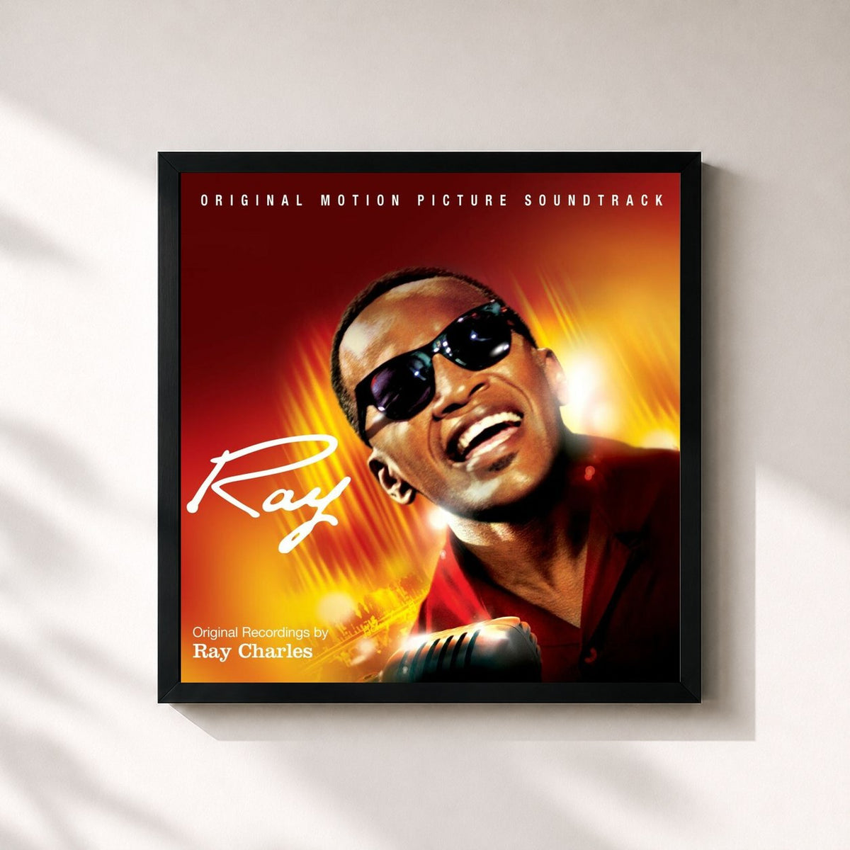 #noir Tableau carré de l'album Ray (International) de Ray Charles, cadre noir 32x32 cm